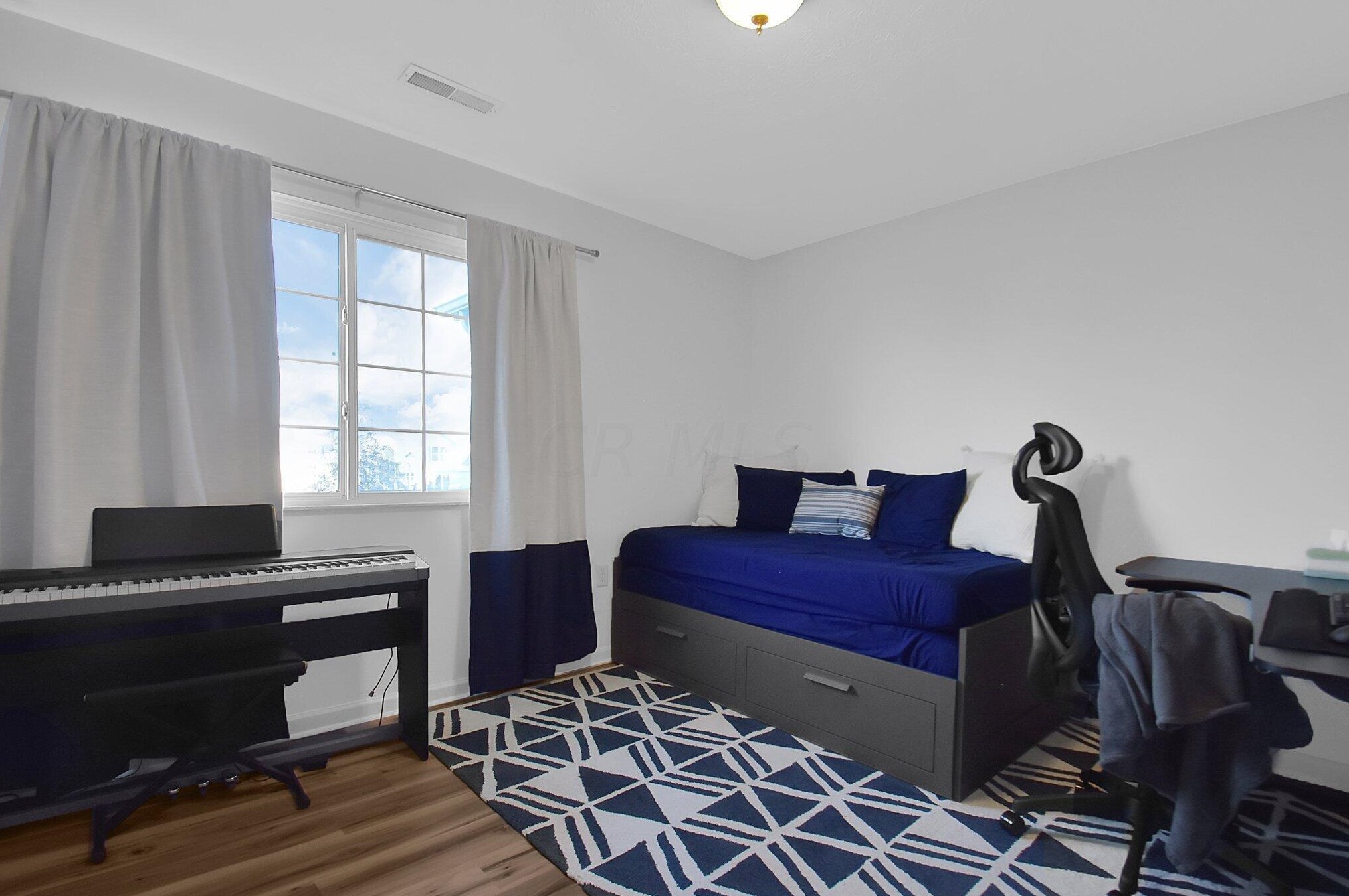 1995 Berrancher Dr, Columbus OH  43228-3633 exterior