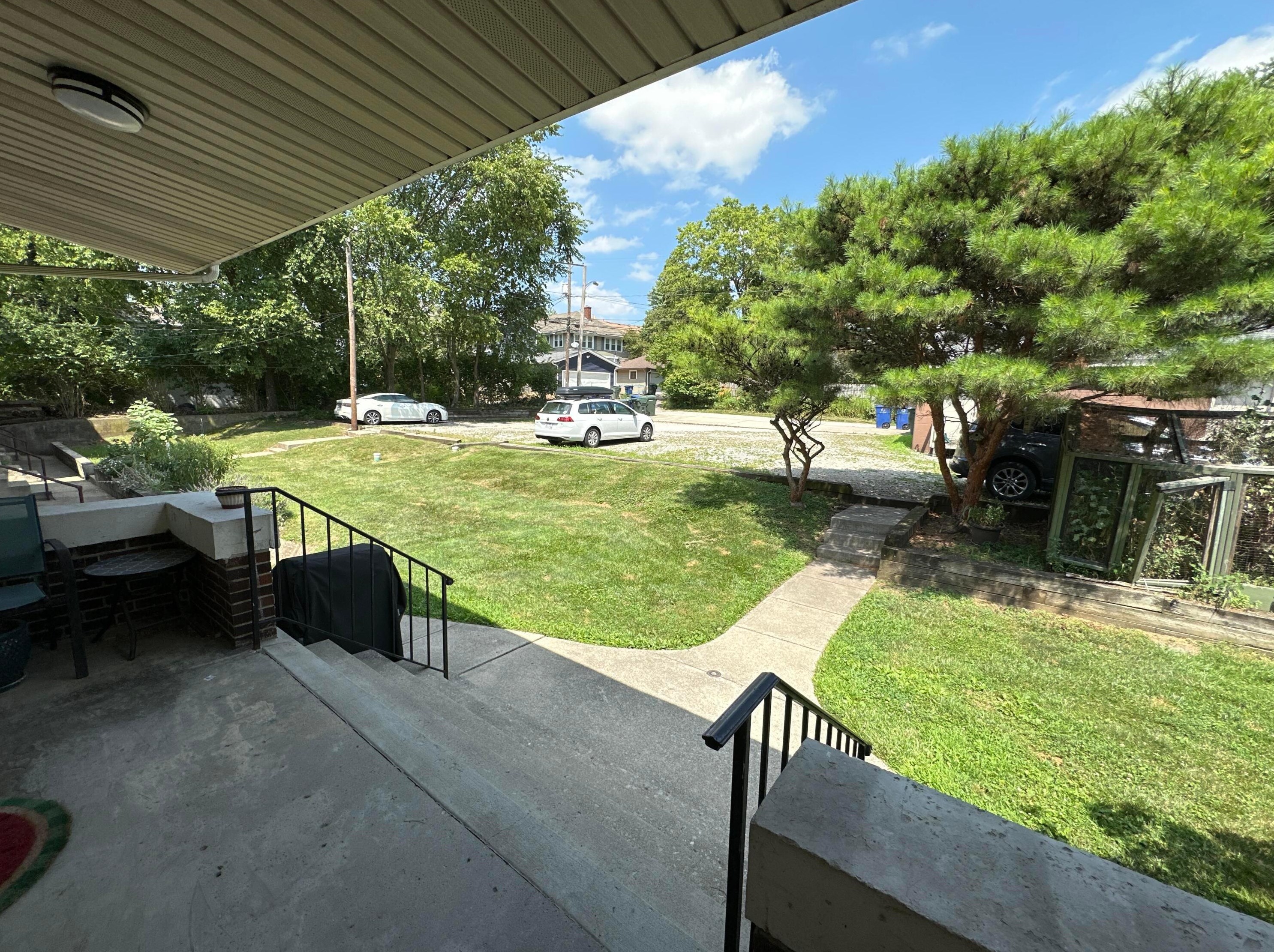 2880-2882 N High St, Sharon Township, OH 43202