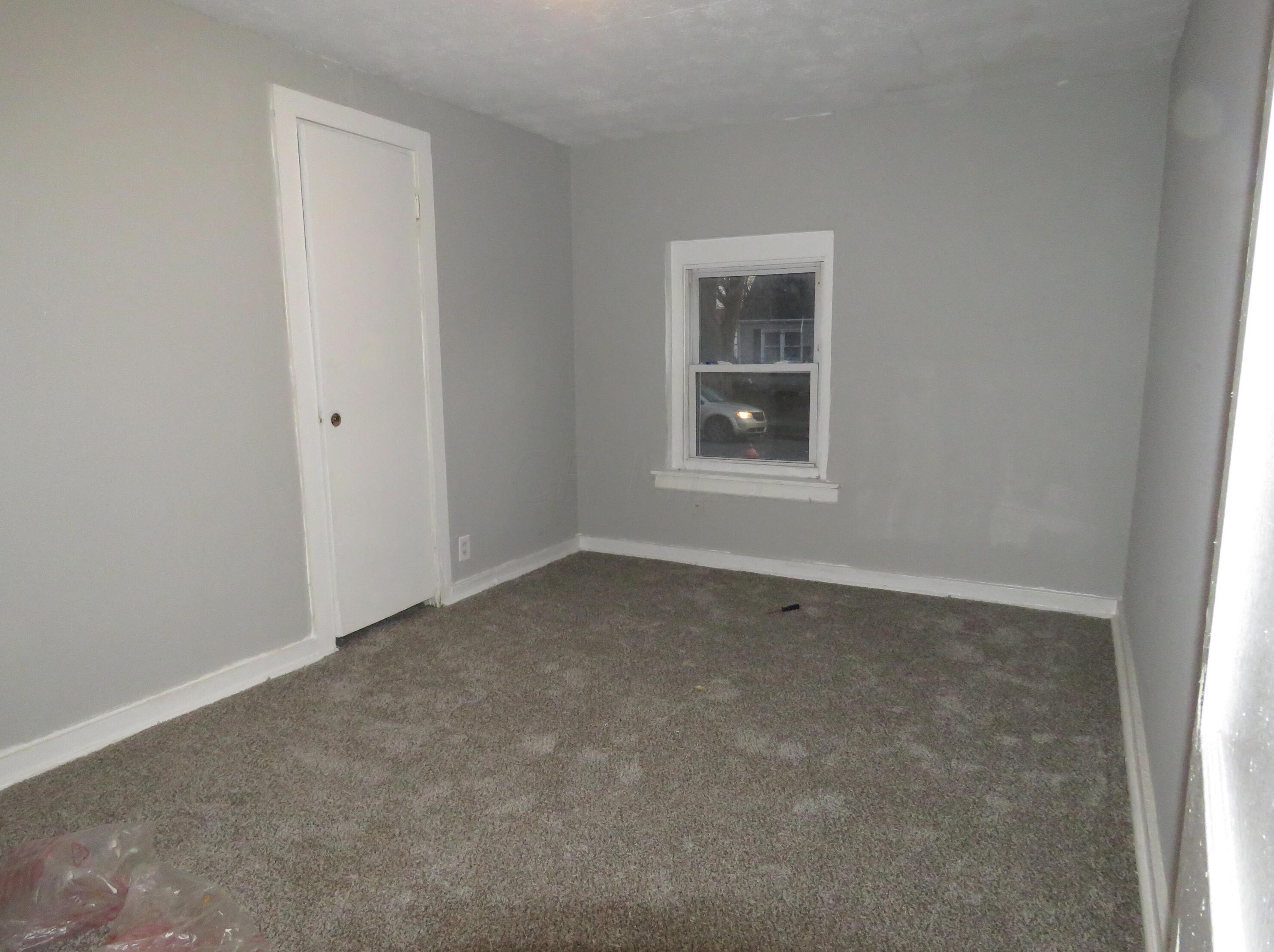 1362 16 Ave, Columbus OH 43211-2810 exterior