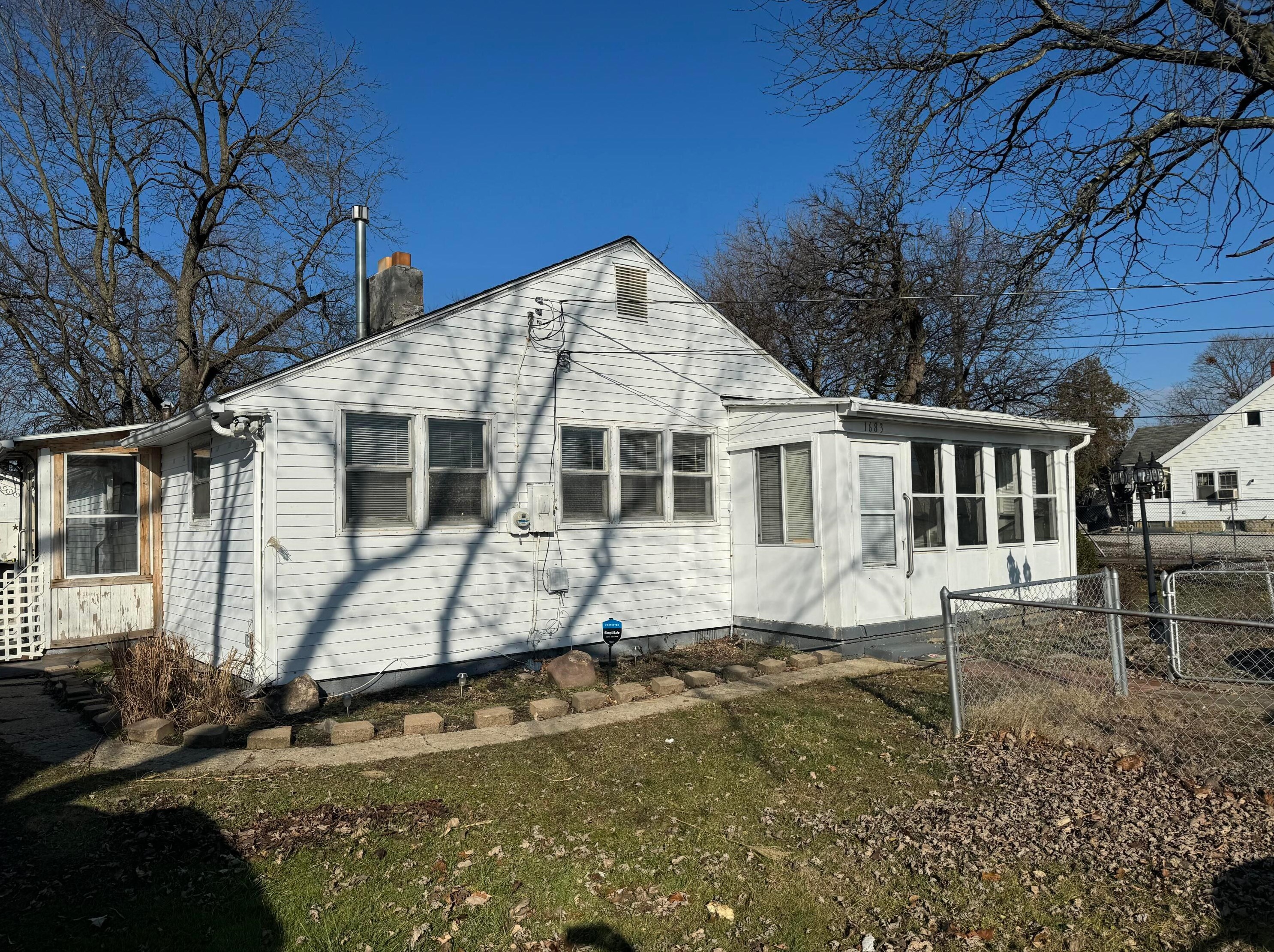 1683 Central Ave, Columbus, OH 43223-3640