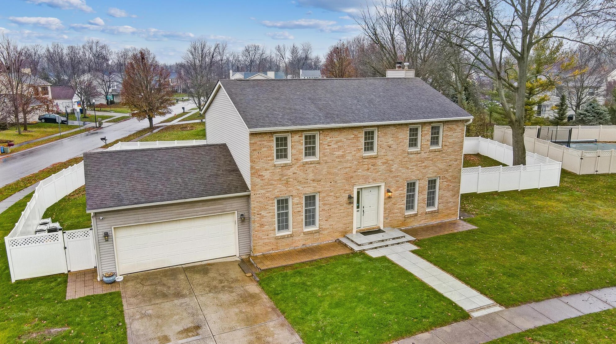 6262 Youngland Dr, Columbus, OH 43228-9756