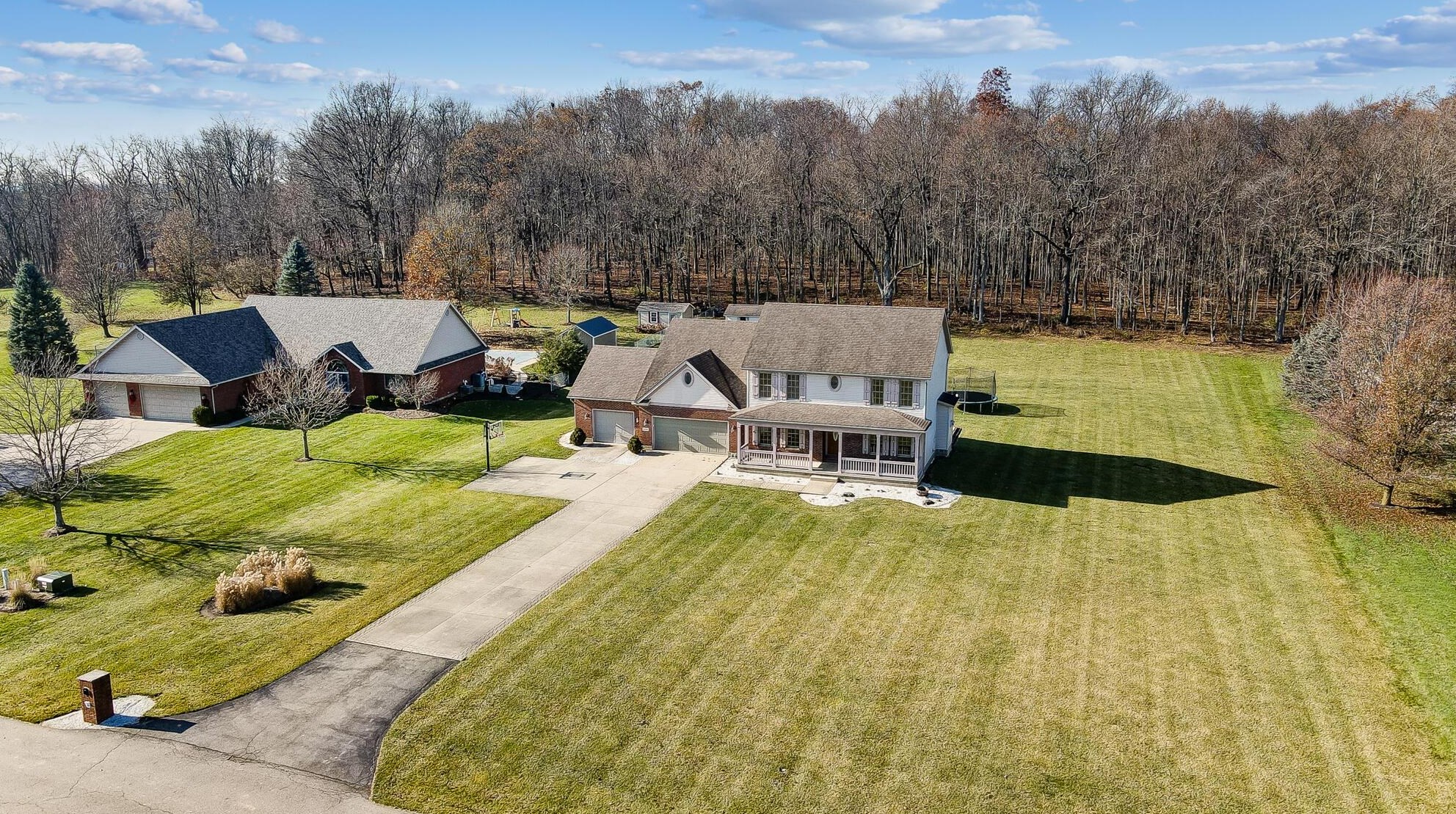 5253 Hearthstone Dr, Springfield, OH 45502
