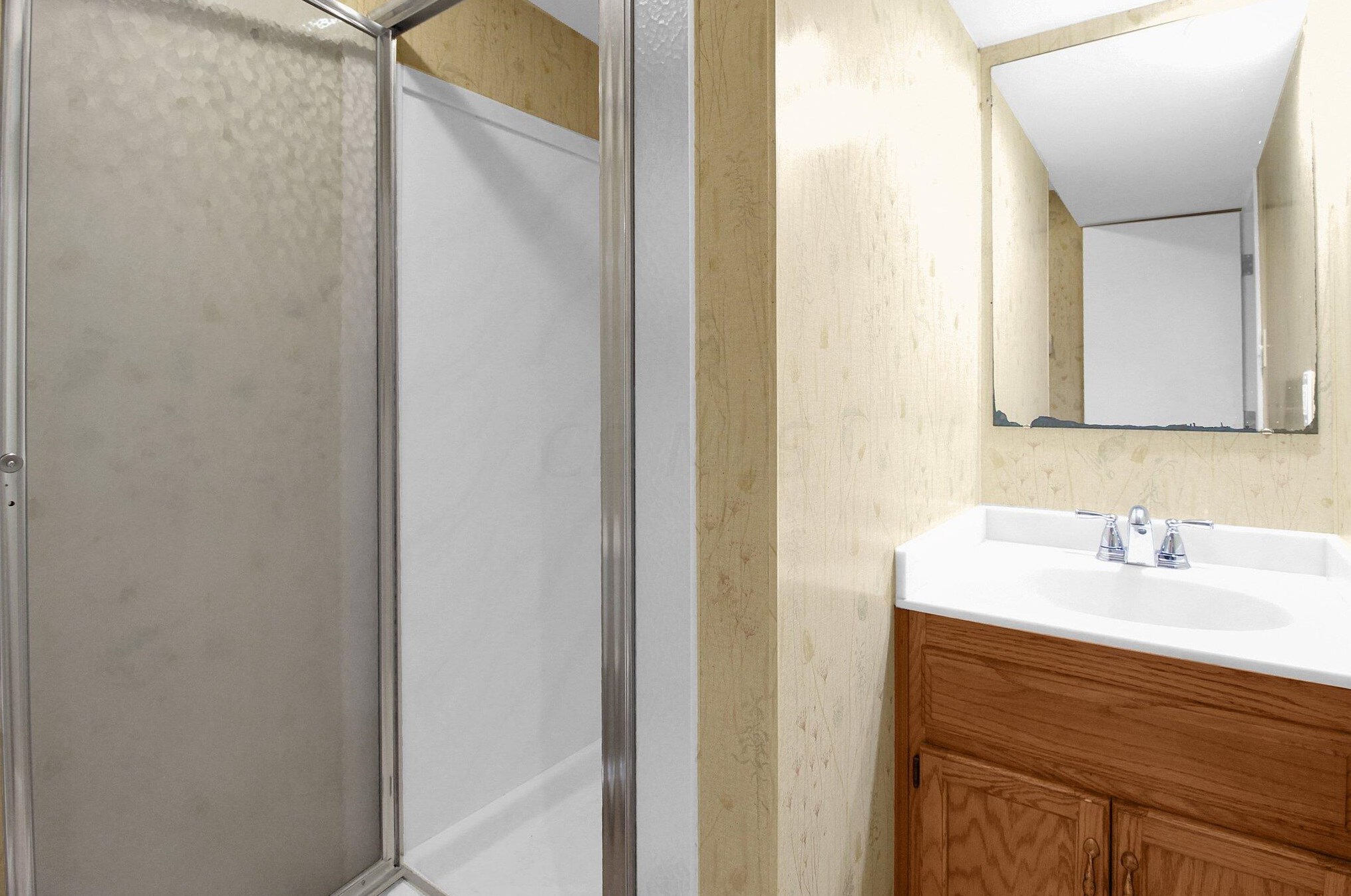 2986 Fleet Rd, Columbus OH 43232-5202 exterior