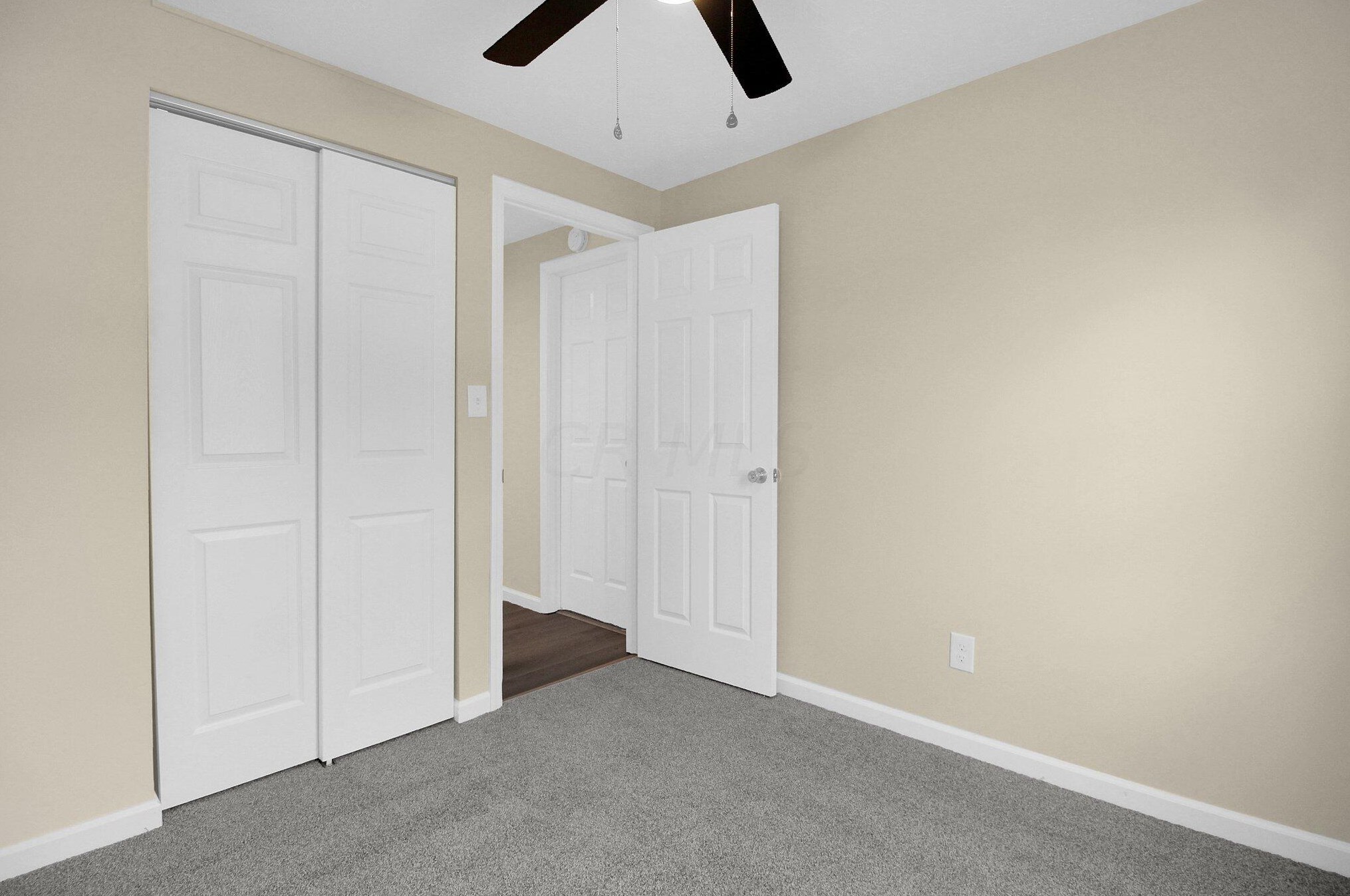 2986 Fleet Rd, Columbus OH 43232-5202 exterior