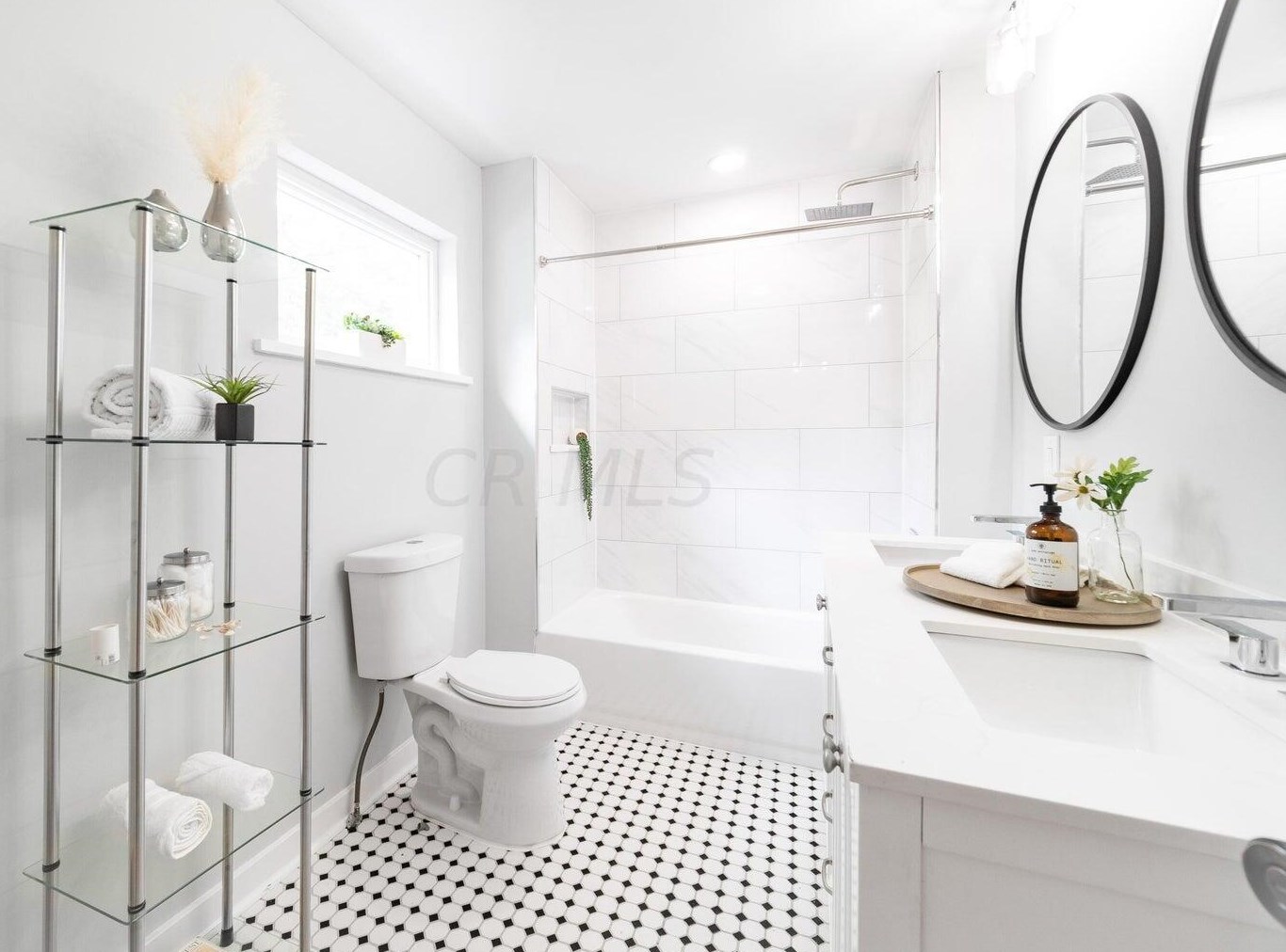 205 Oakley Ave, Columbus OH  43204-3218 exterior