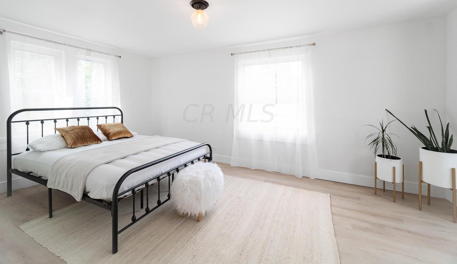 205 Oakley Ave, Columbus OH  43204-3218 exterior