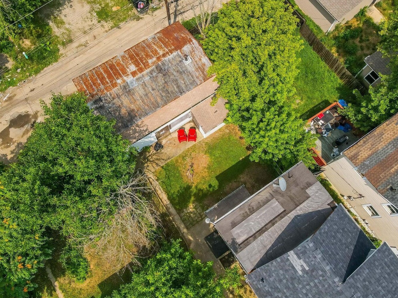 205 Oakley Ave, Columbus OH  43204-3218 exterior