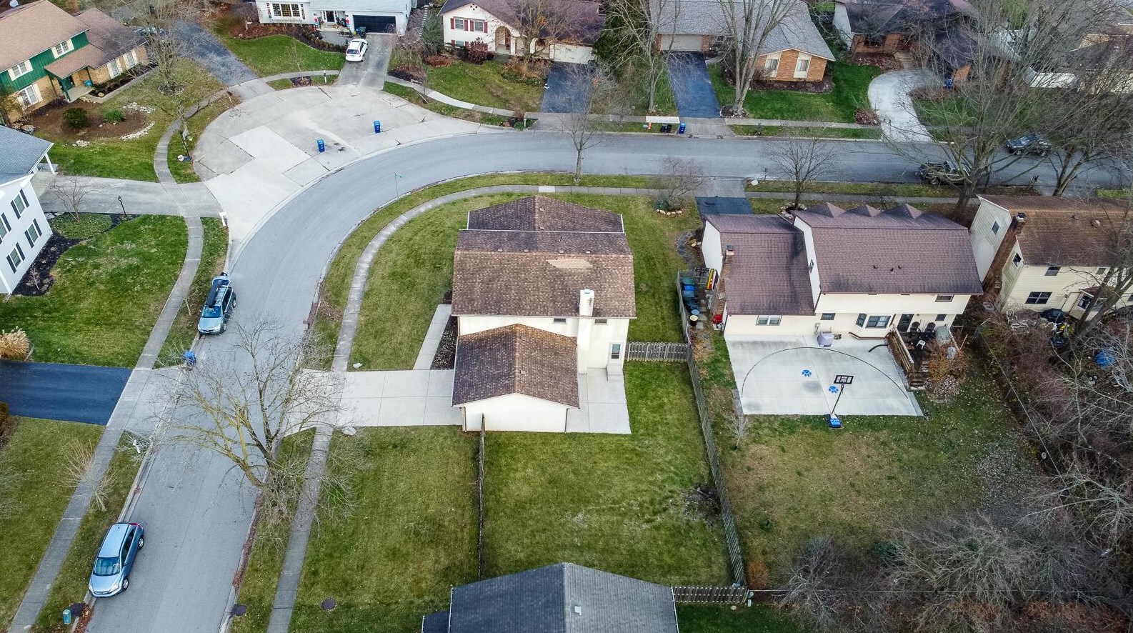 3241 Brendan Dr, Columbus, OH 43221-4417