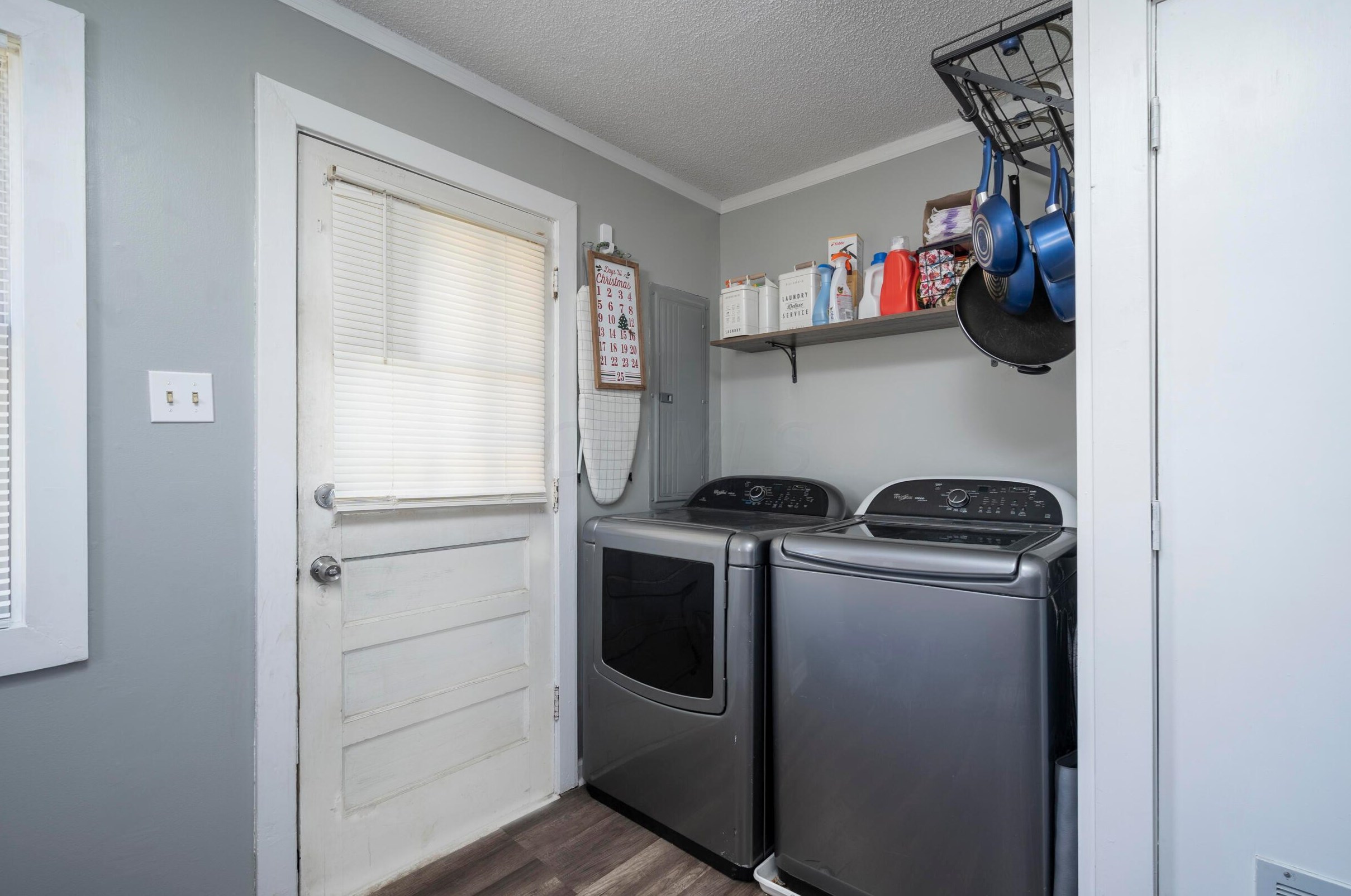 222 Fairview Ave, Washington Court House OH  43160-1247 exterior