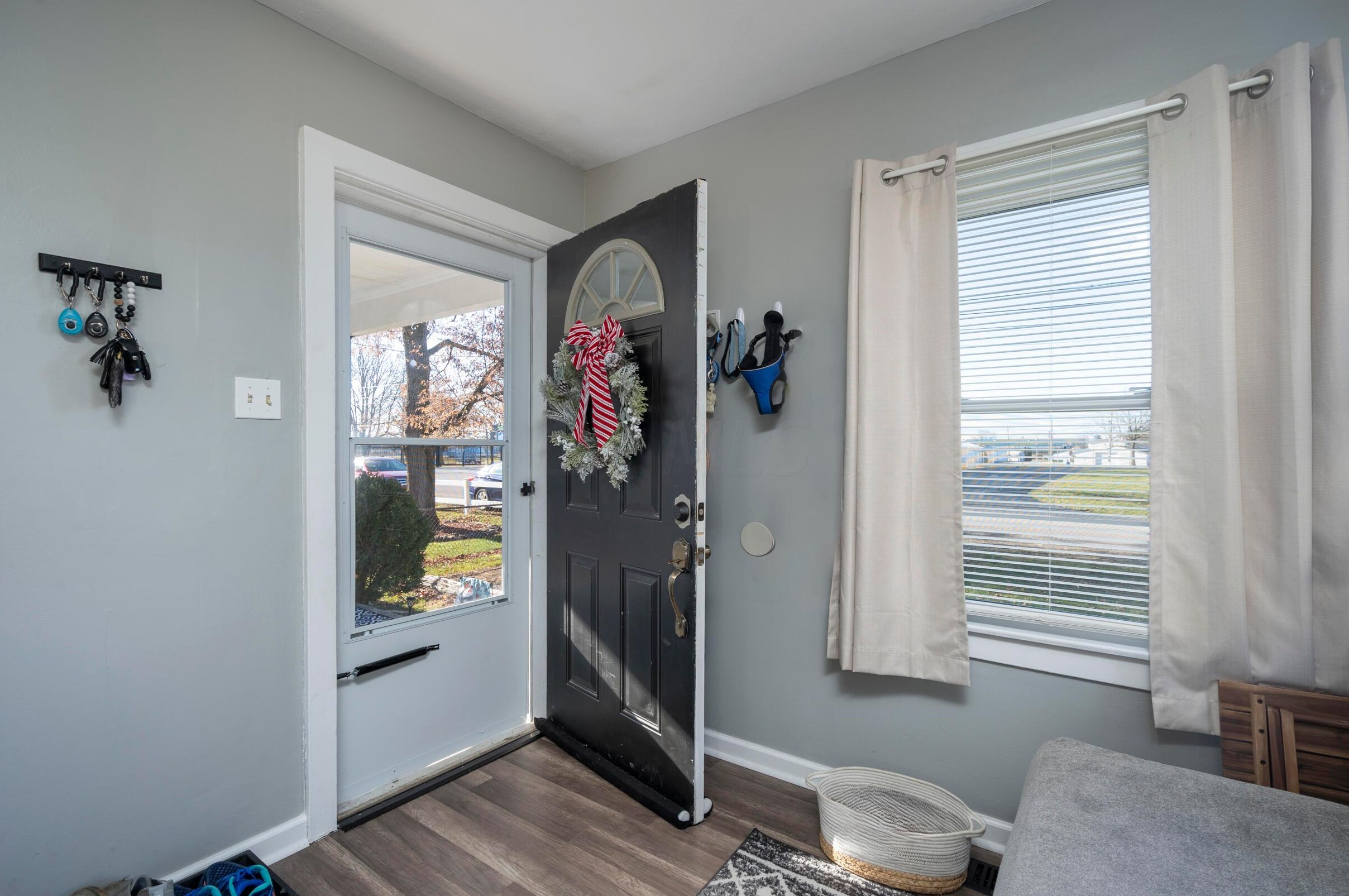 222 Fairview Ave, Washington Court House OH  43160-1247 exterior