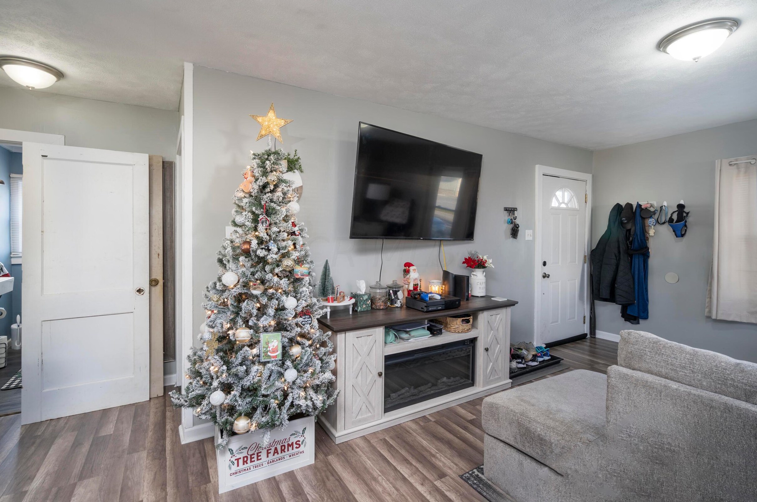 222 Fairview Ave, Washington Court House OH  43160-1247 exterior