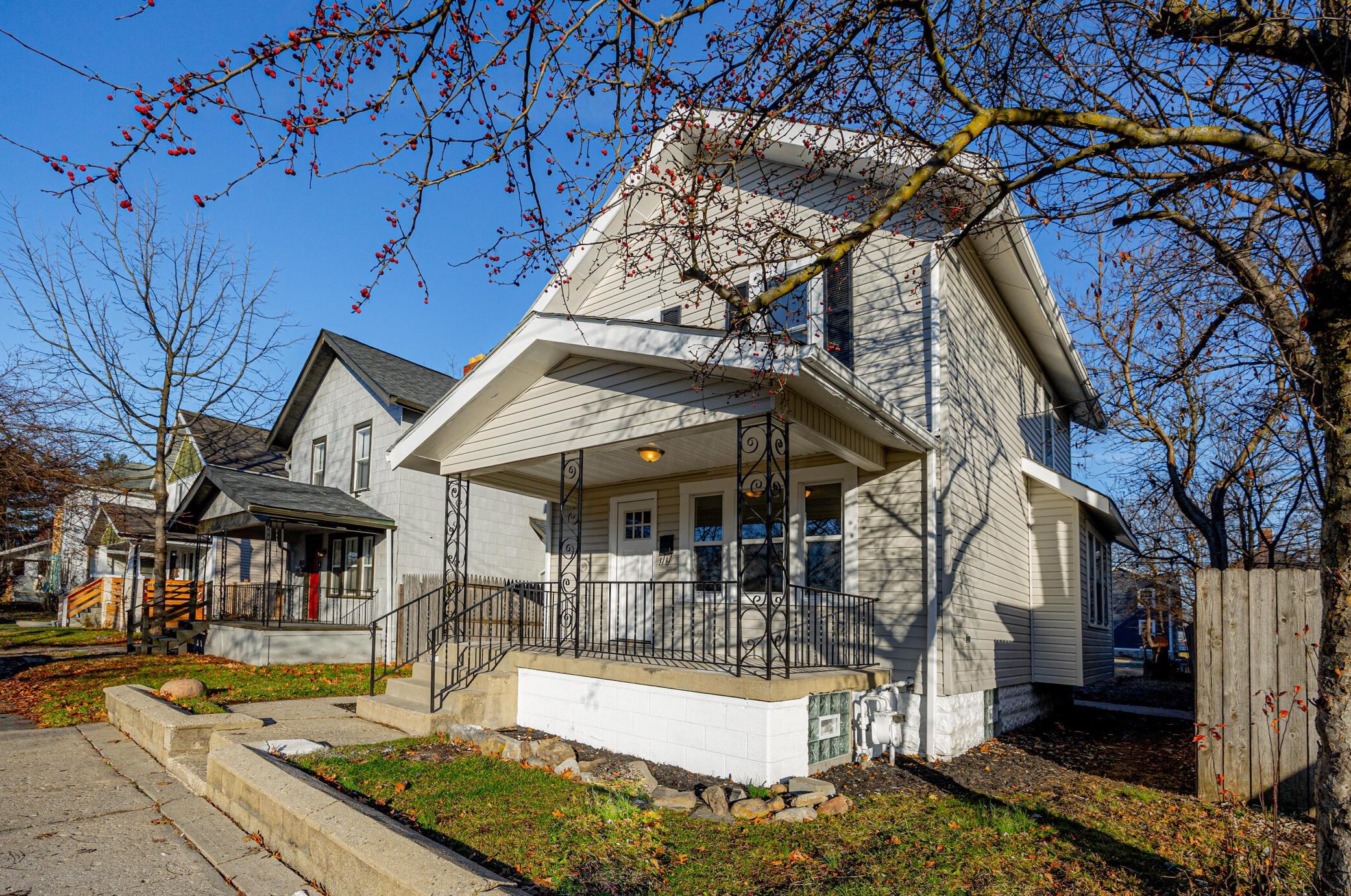 1516 Arlington Ave, Columbus, OH 43211-1429