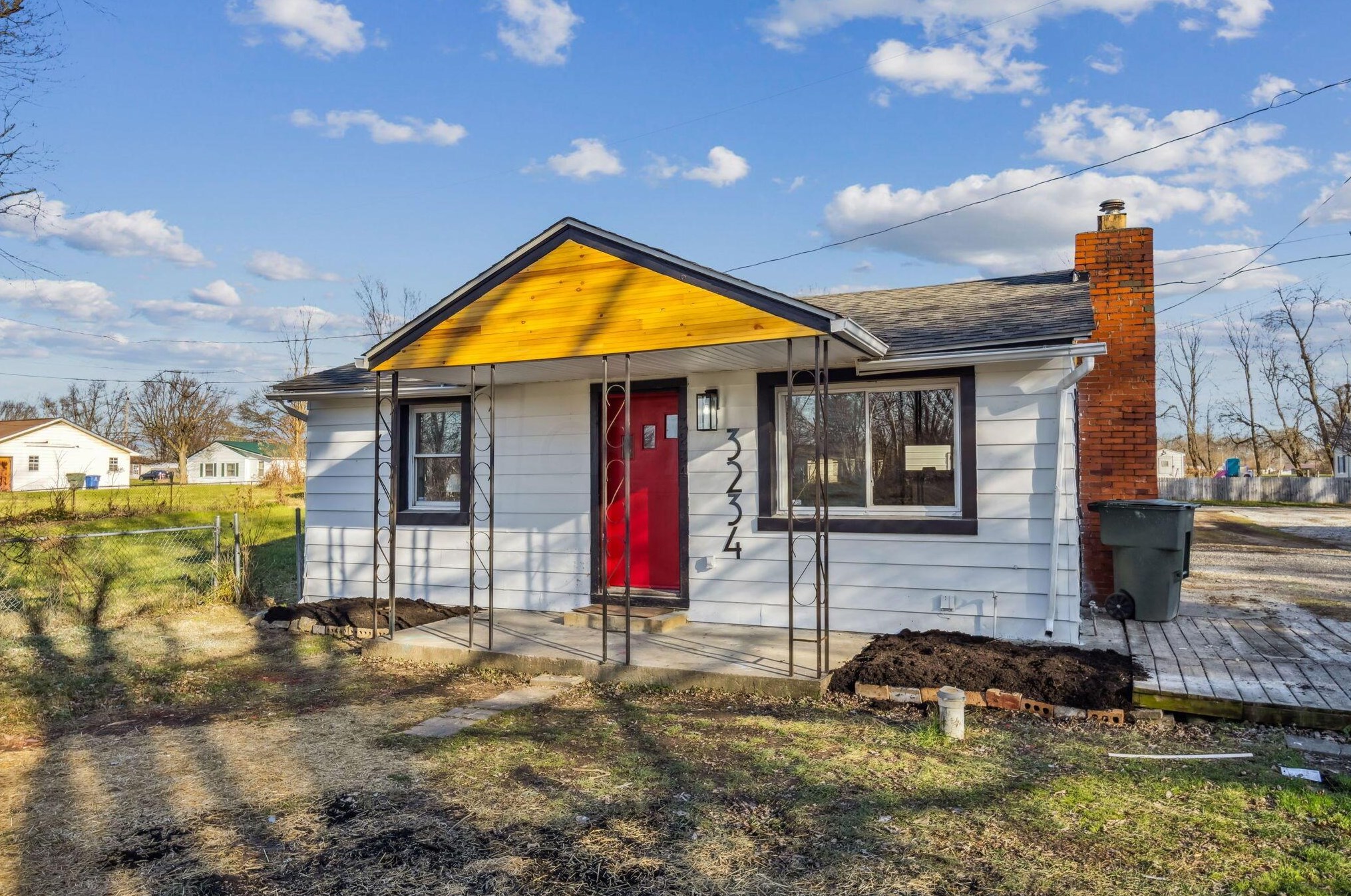 3234 E Ave, Columbus, OH 43207