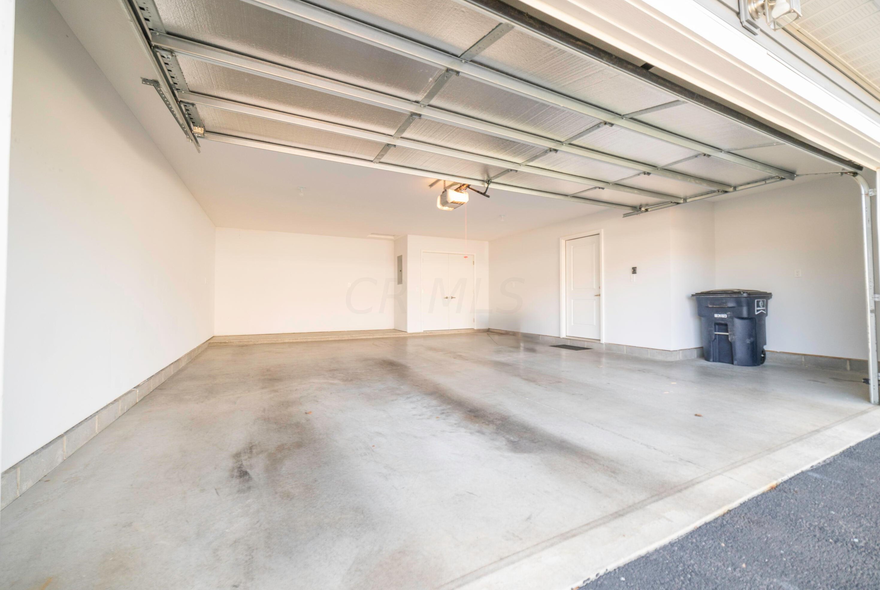1407 Epworth Forest Dr, Lancaster OH  43130-7755 exterior