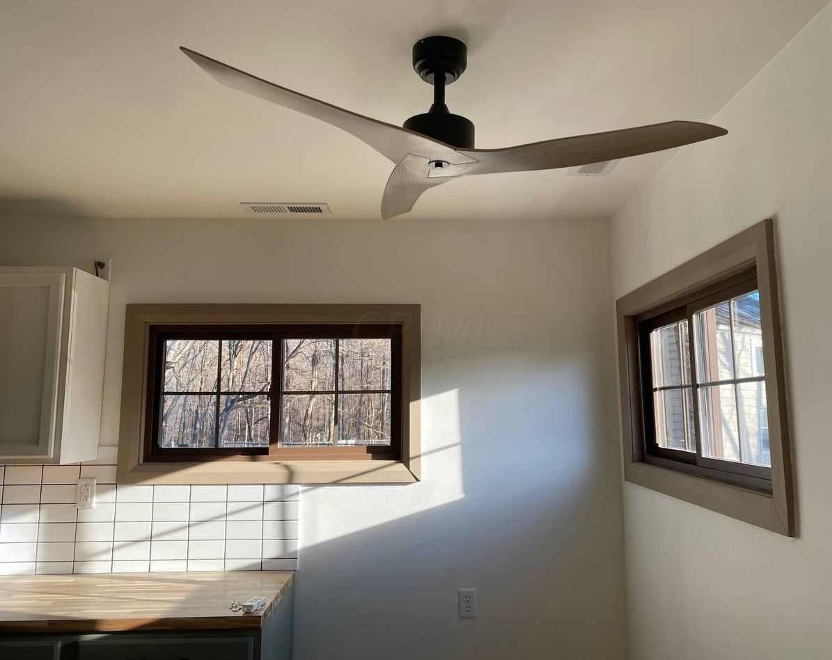 2497 Dawnlight Ave, Columbus OH  43211-1933 exterior