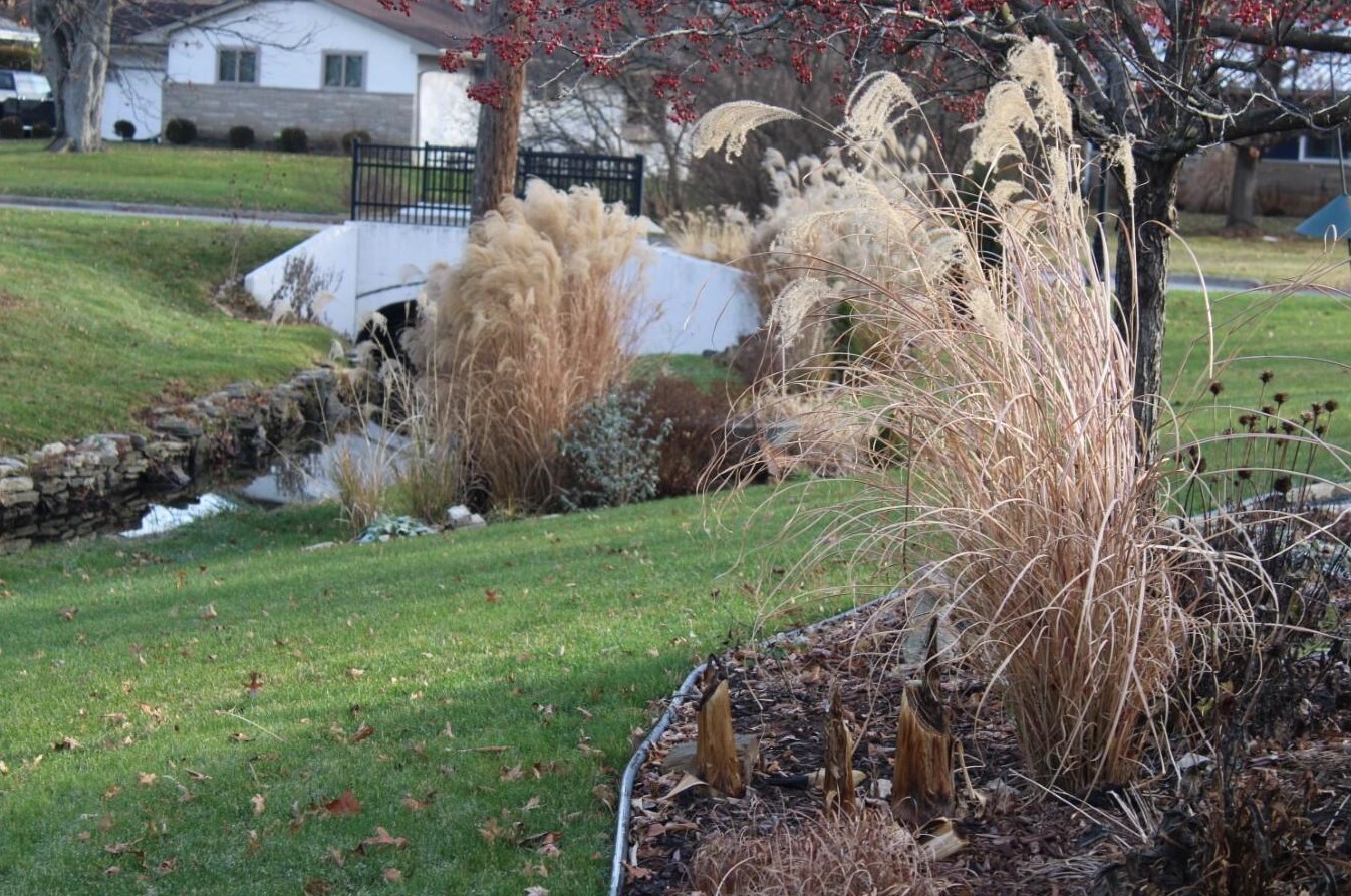 1000 Poling Dr, Columbus OH 43224-1956 exterior