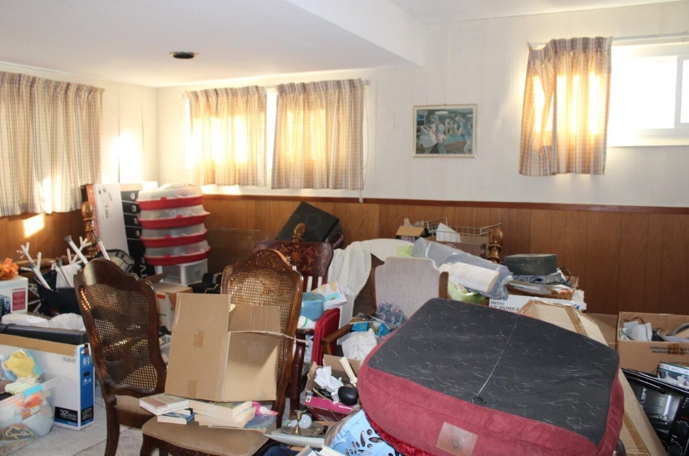 1000 Poling Dr, Columbus OH 43224-1956 exterior