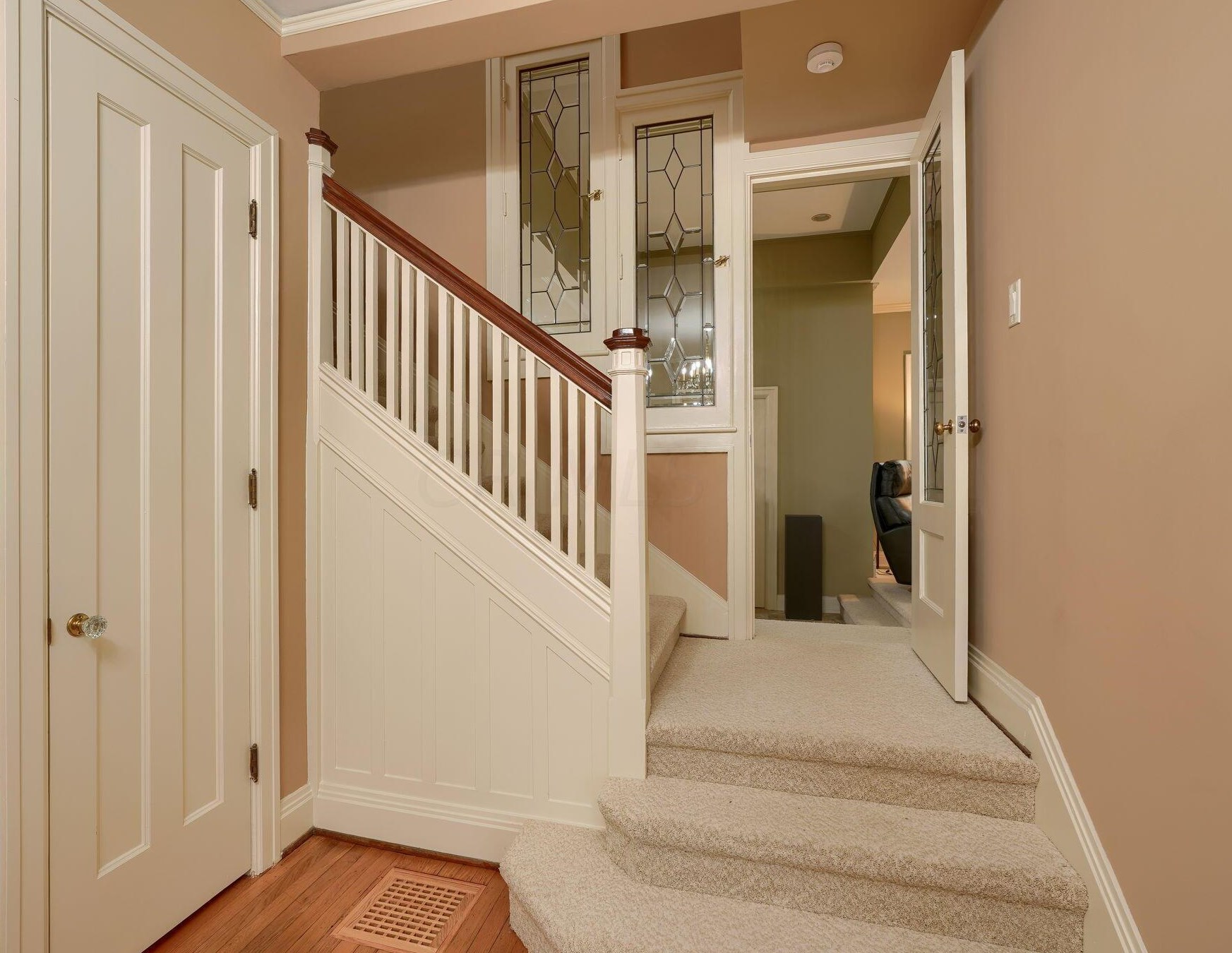 306 High St, Lancaster OH  43130-4427 exterior