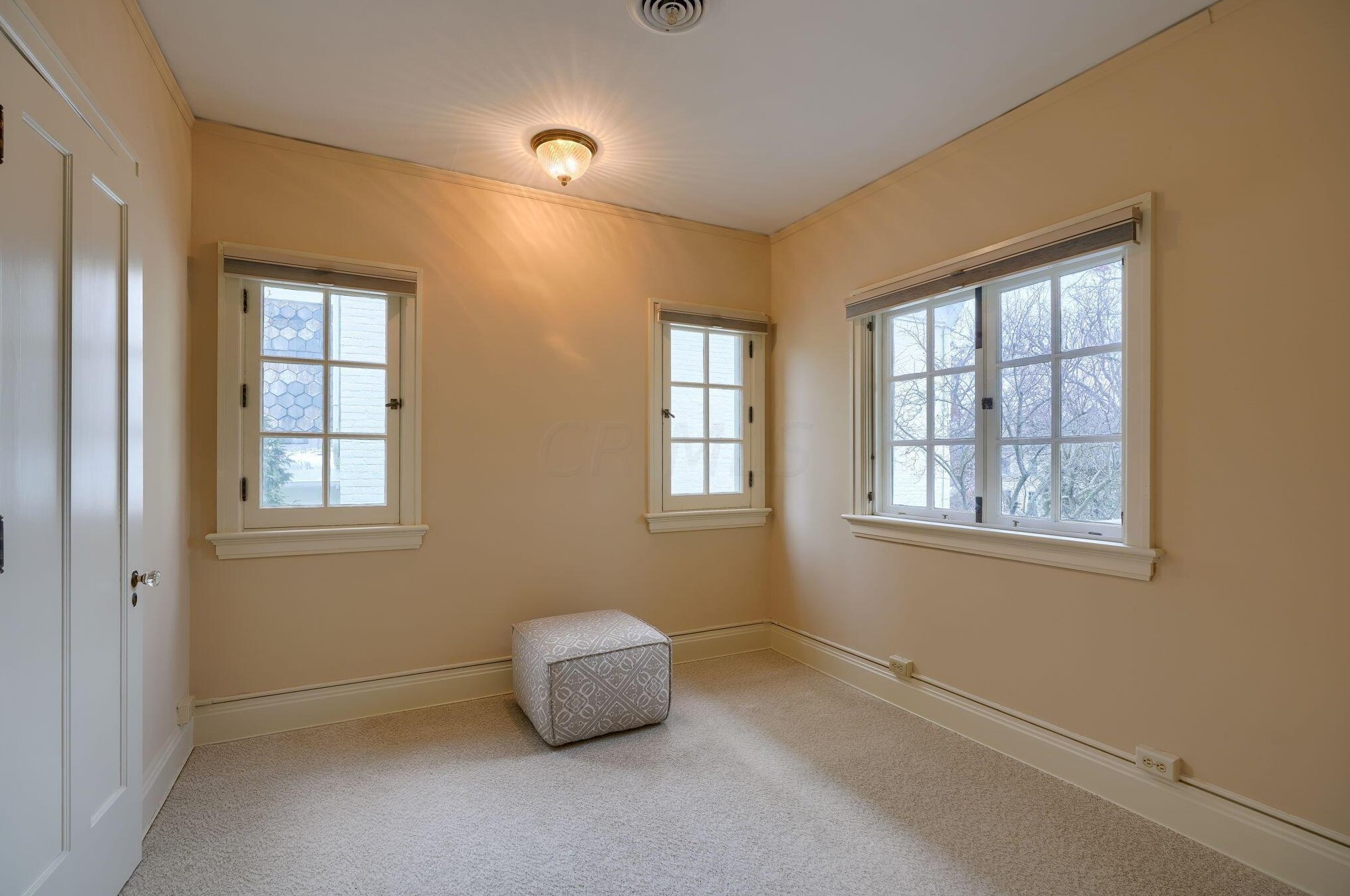 306 High St, Lancaster OH  43130-4427 exterior