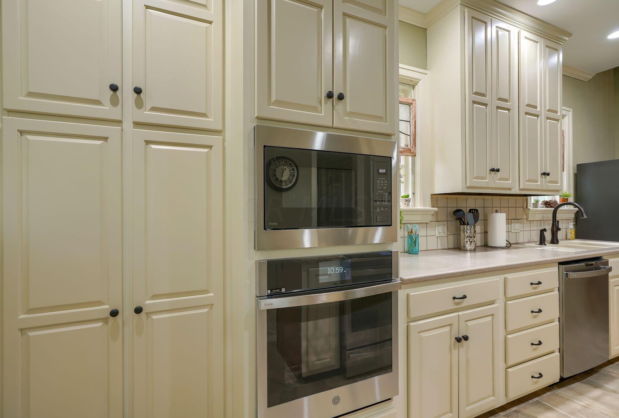 306 High St, Lancaster OH  43130-4427 exterior