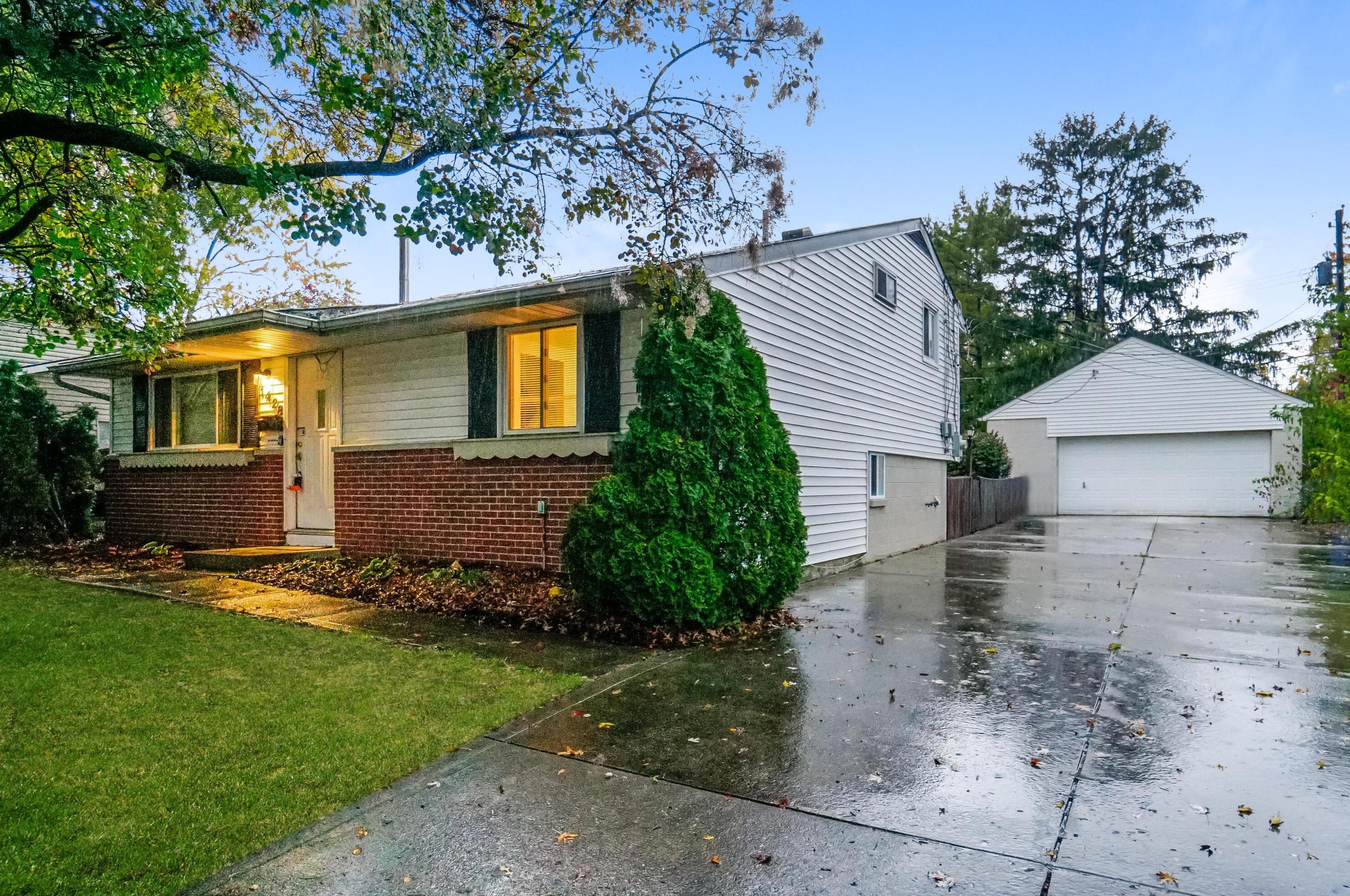 1428 Burnley Sq S, Columbus, OH 43229