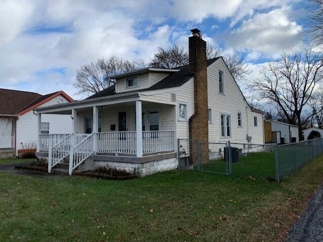 2465 Valleyview Dr, Columbus, OH 43204