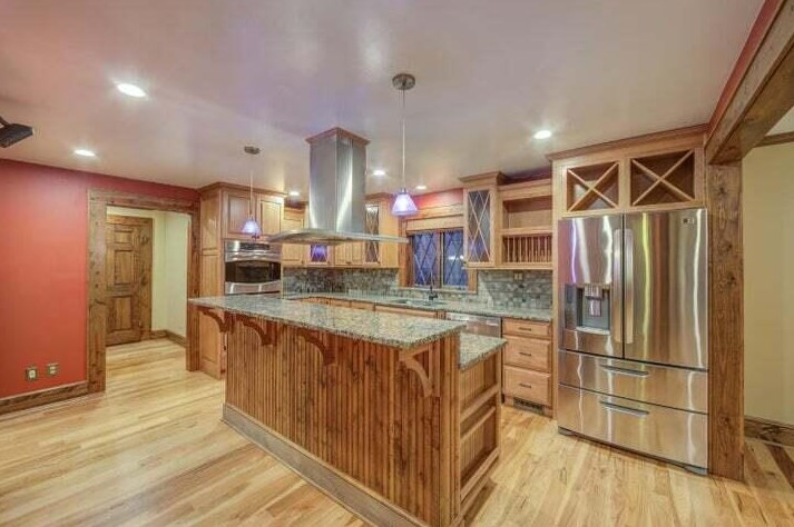 7564 Heatherwood Dr, Cnl Wnchstr OH  43110-8916 exterior