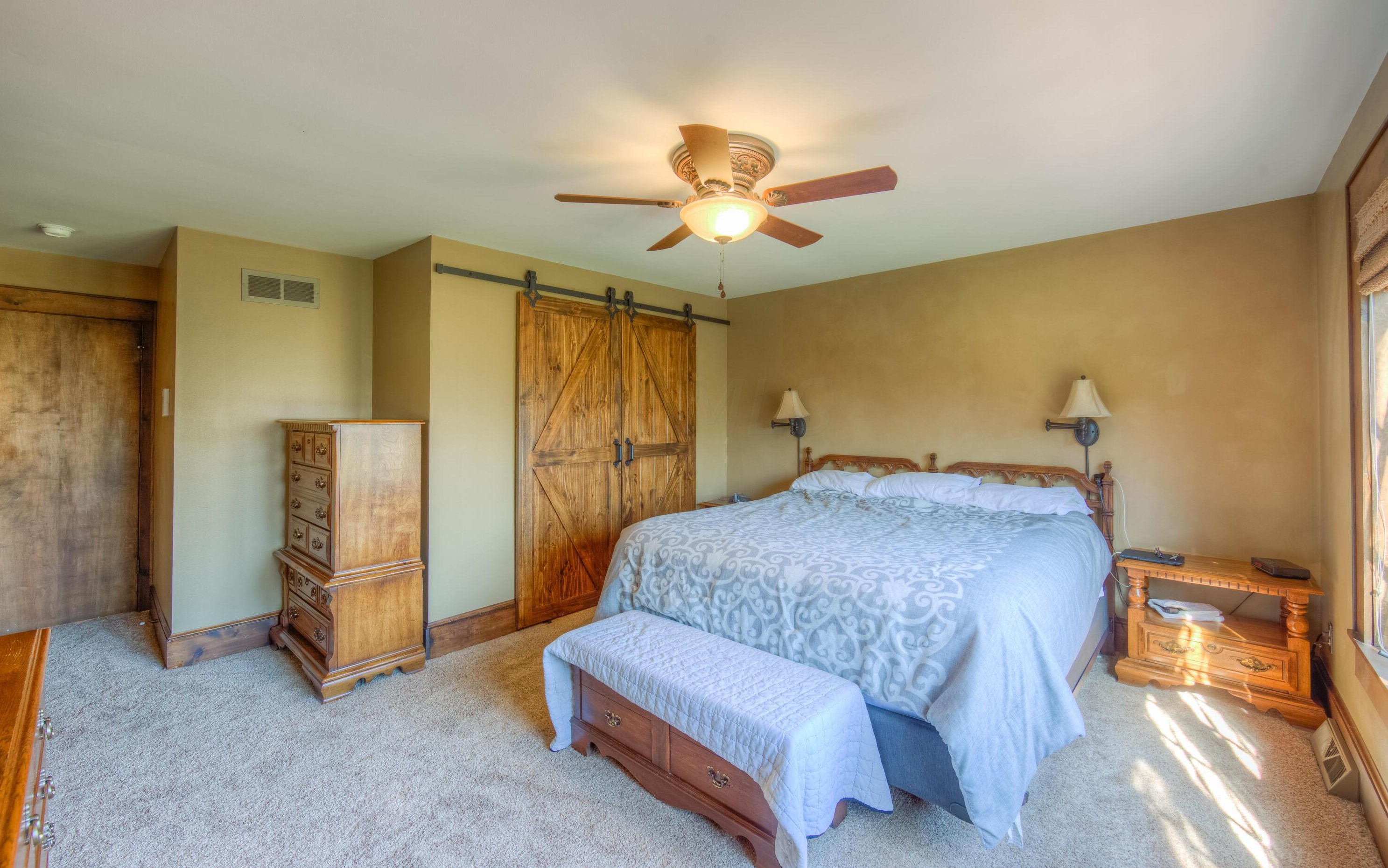 7564 Heatherwood Dr, Cnl Wnchstr OH  43110-8916 exterior