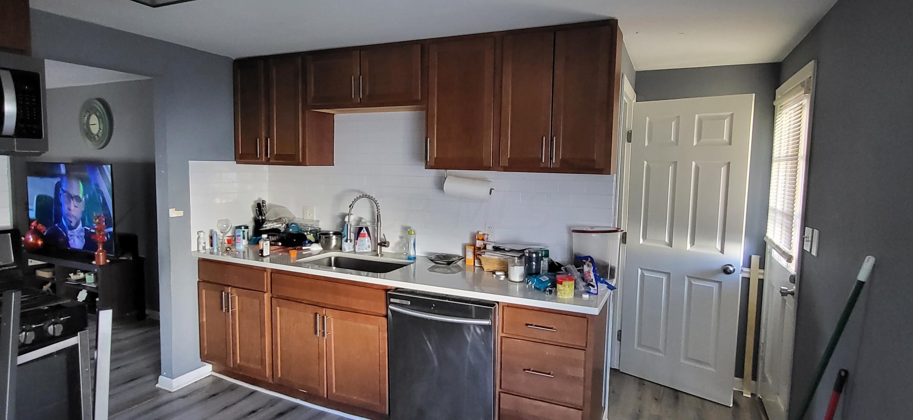 5018 Zimmer Dr, Columbus, OH 43232