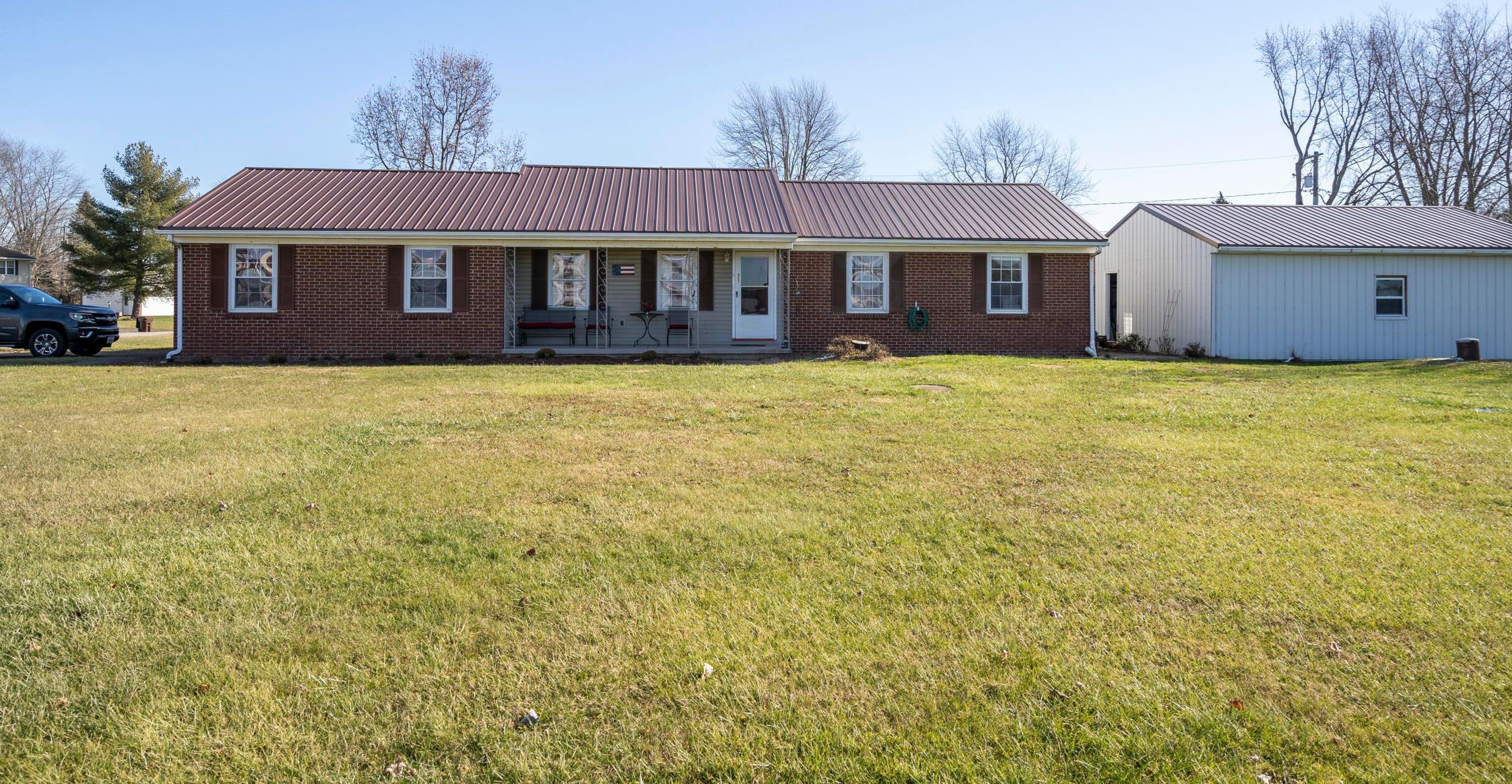 957 State Route 41 Se, Washington CH, OH 43160