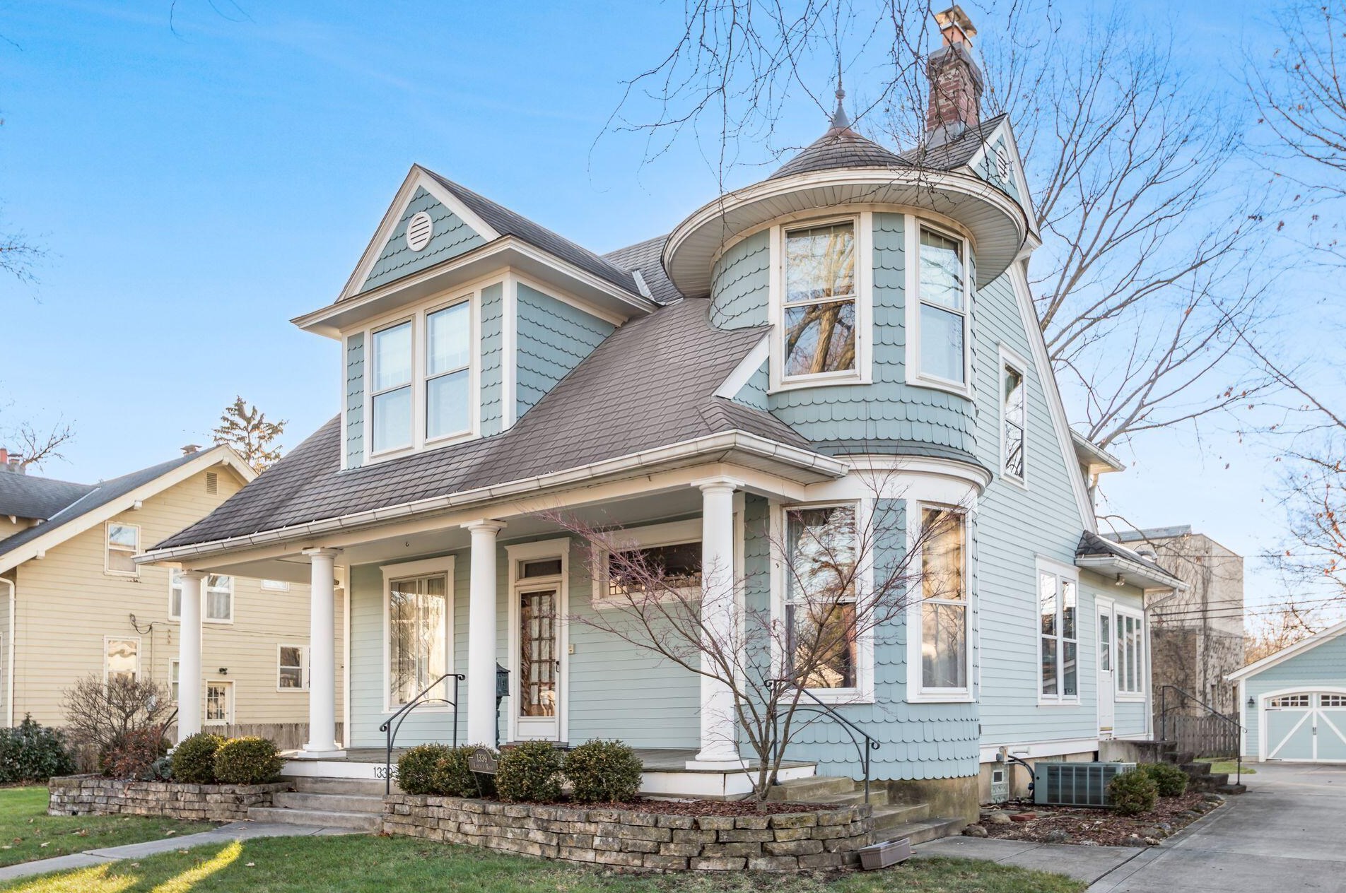 1339 Lincoln Rd, Columbus, OH 43212-3209
