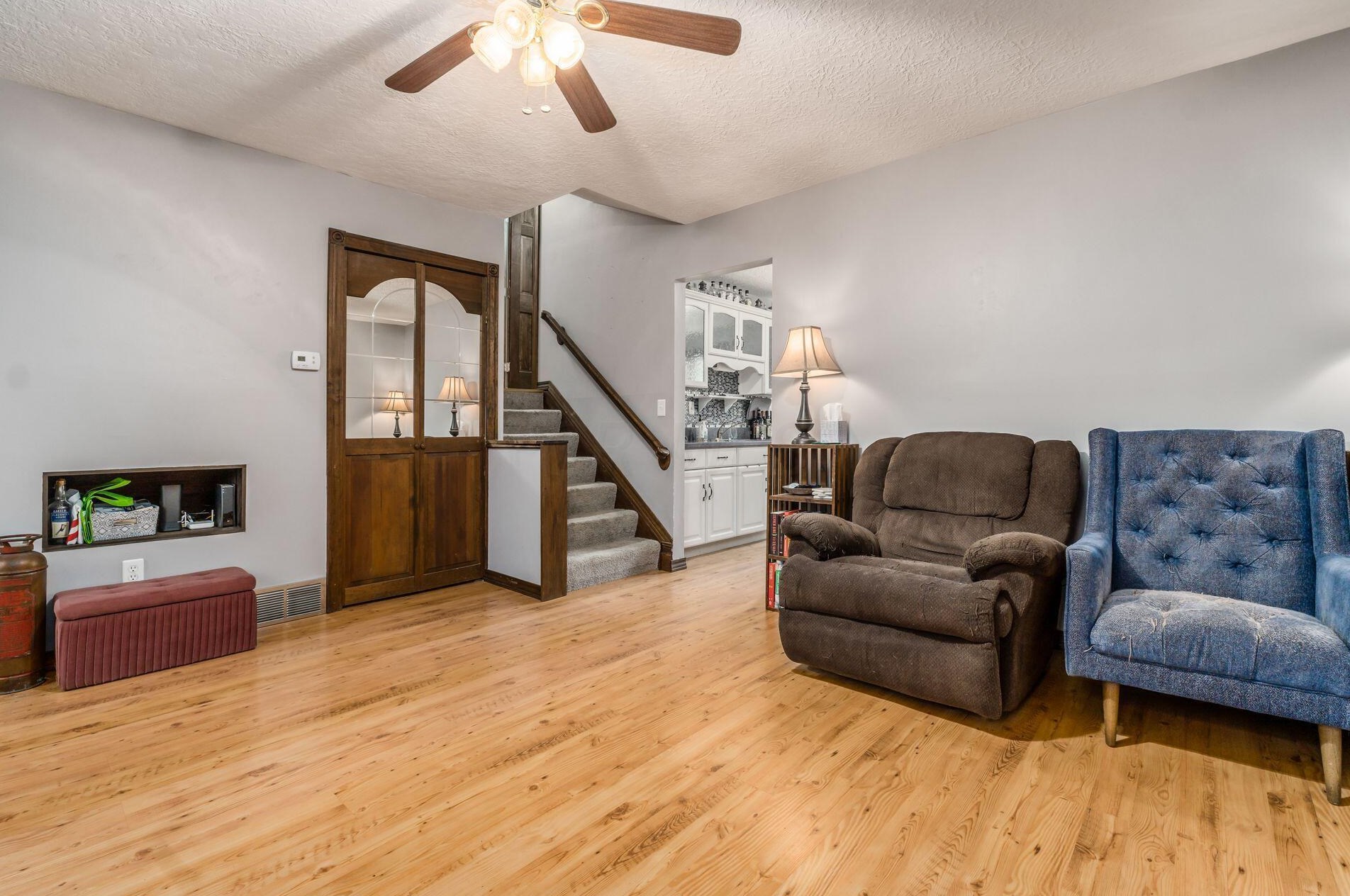 2818 Palisades Ave, Columbus OH  43207-3547 exterior