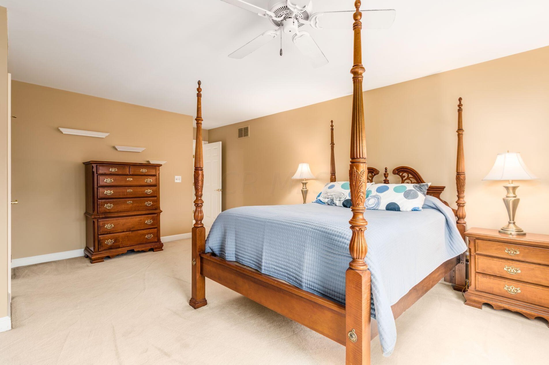 13265 Wellesley Dr, Pickerington OH  43147-8312 exterior