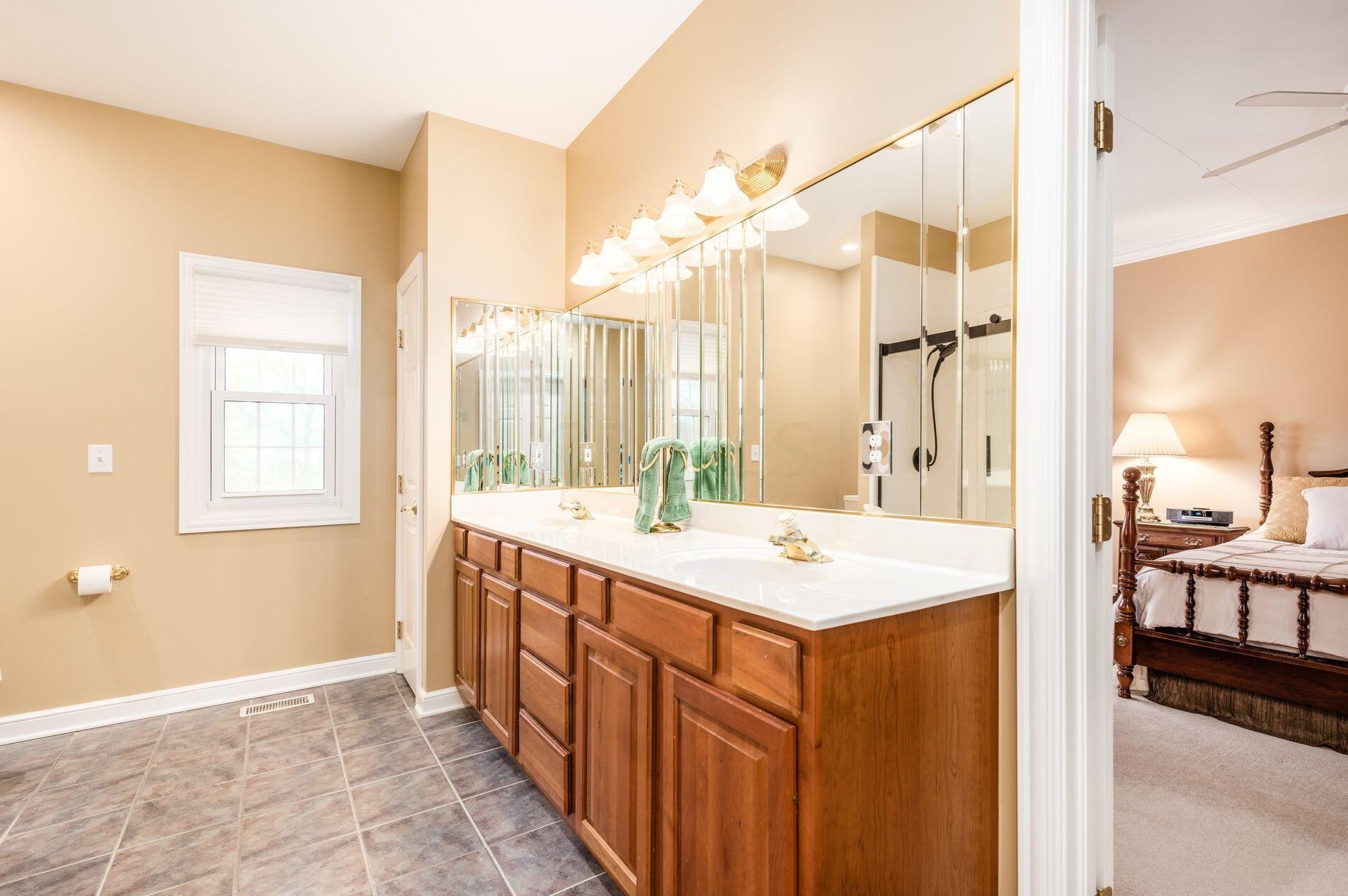 13265 Wellesley Dr, Pickerington OH  43147-8312 exterior