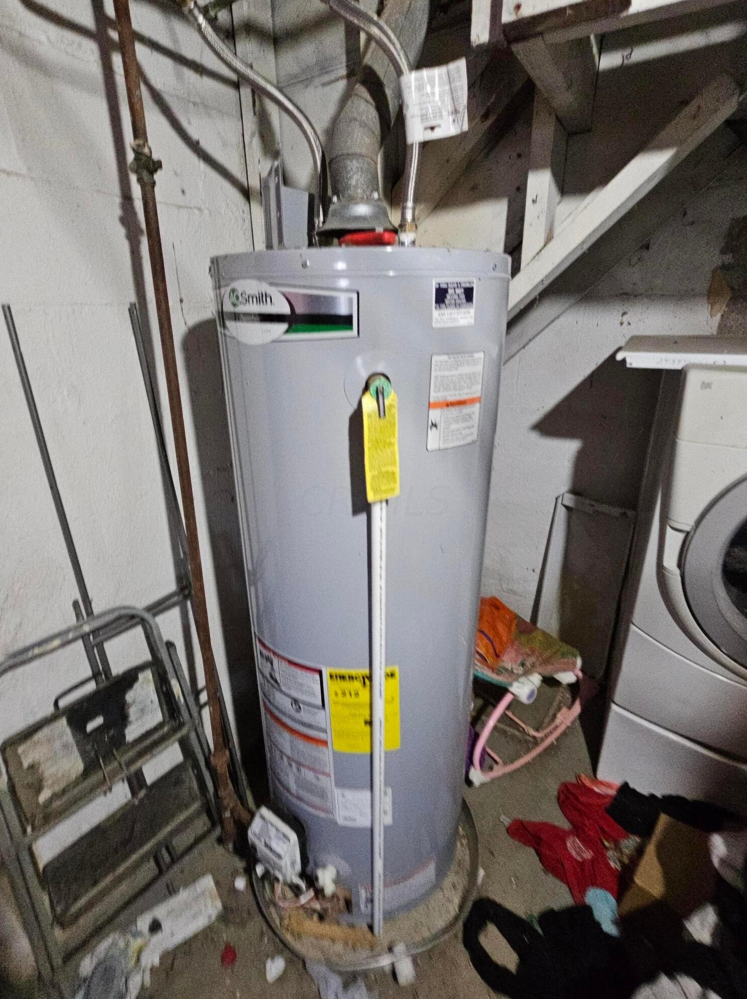 2453 Delbert Rd, Columbus OH  43211-1882 exterior