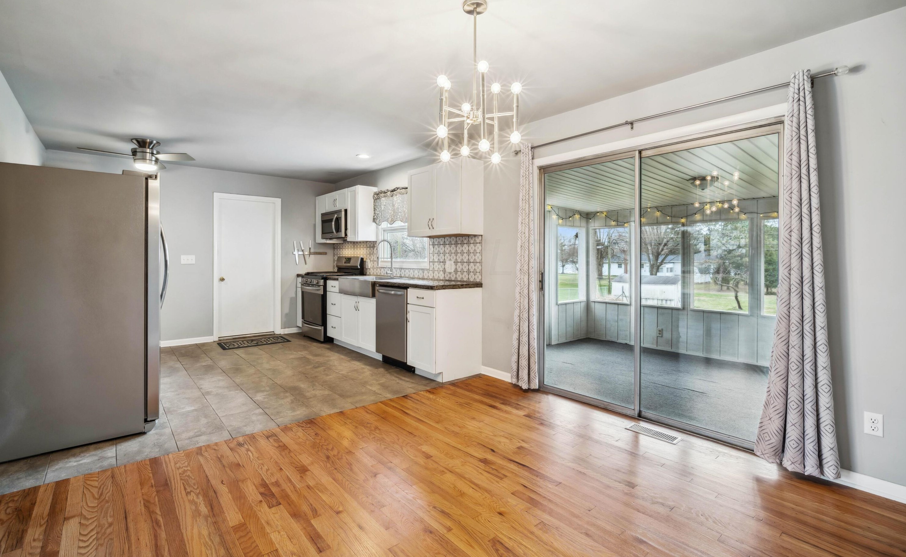 2319 Bellevue Ave, Columbus OH 43207-2504 exterior