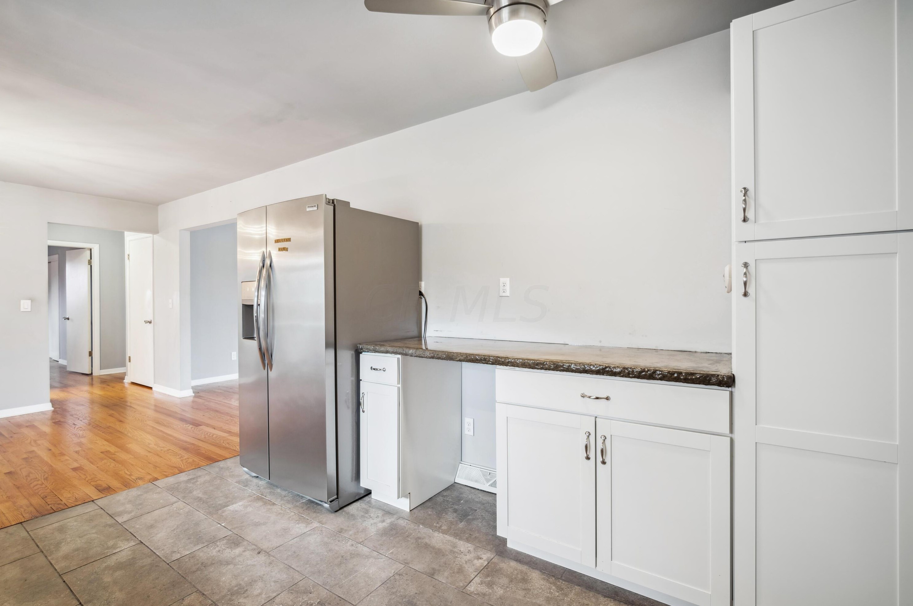 2319 Bellevue Ave, Columbus OH 43207-2504 exterior