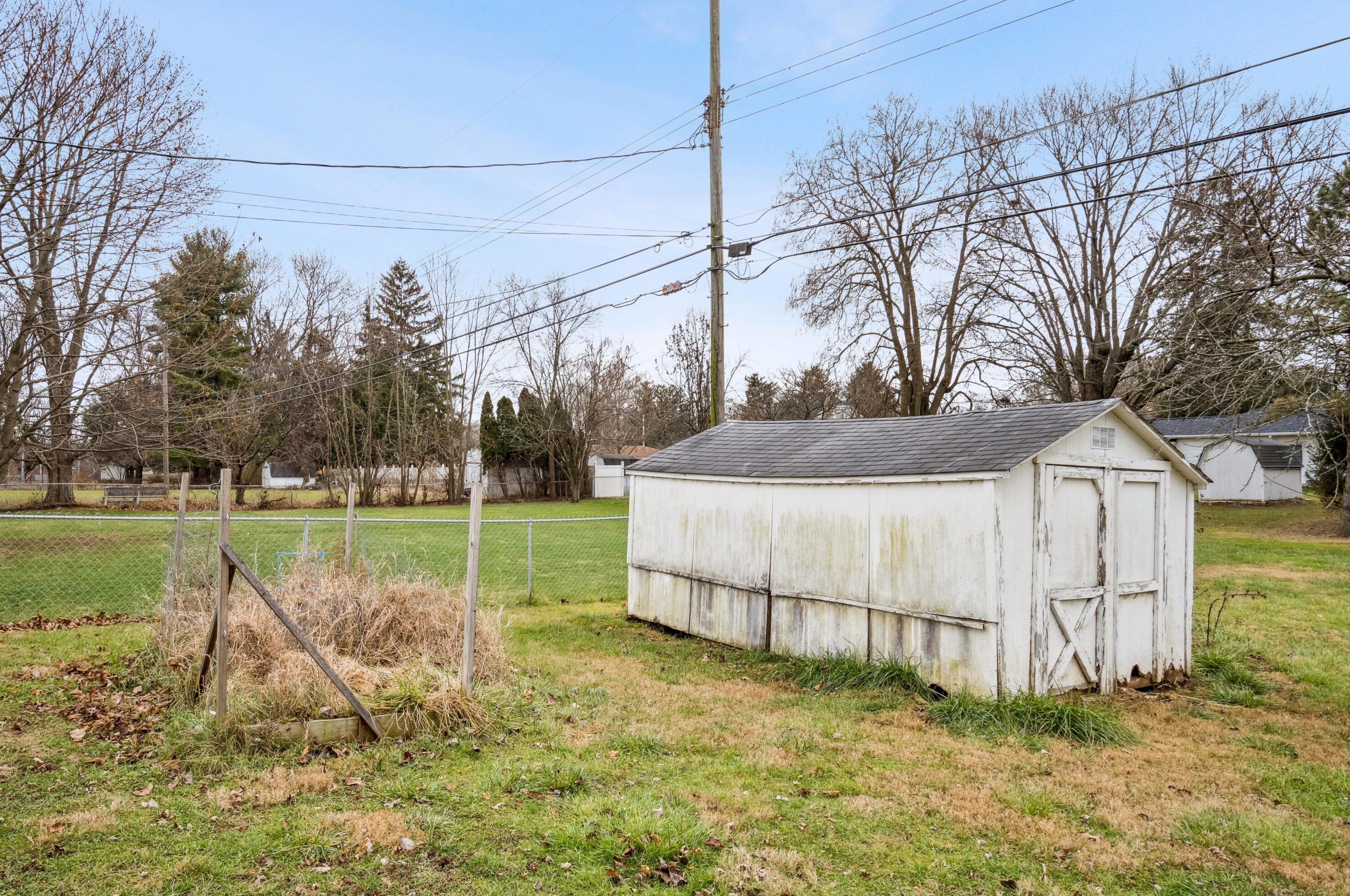 2319 Bellevue Ave, Columbus OH 43207-2504 exterior