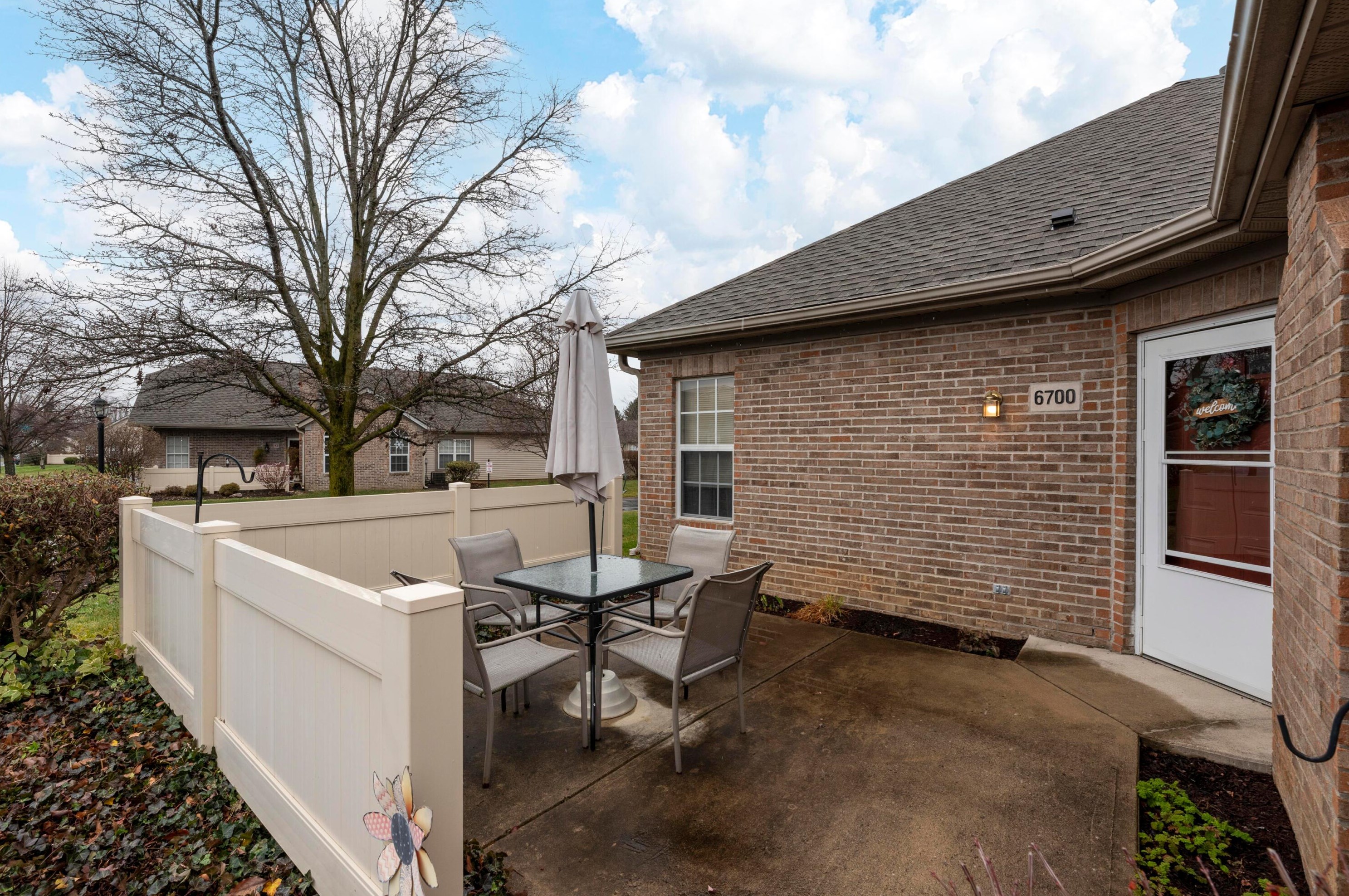 6700 Red Sunset Pl, Columbus, OH 43213-1555