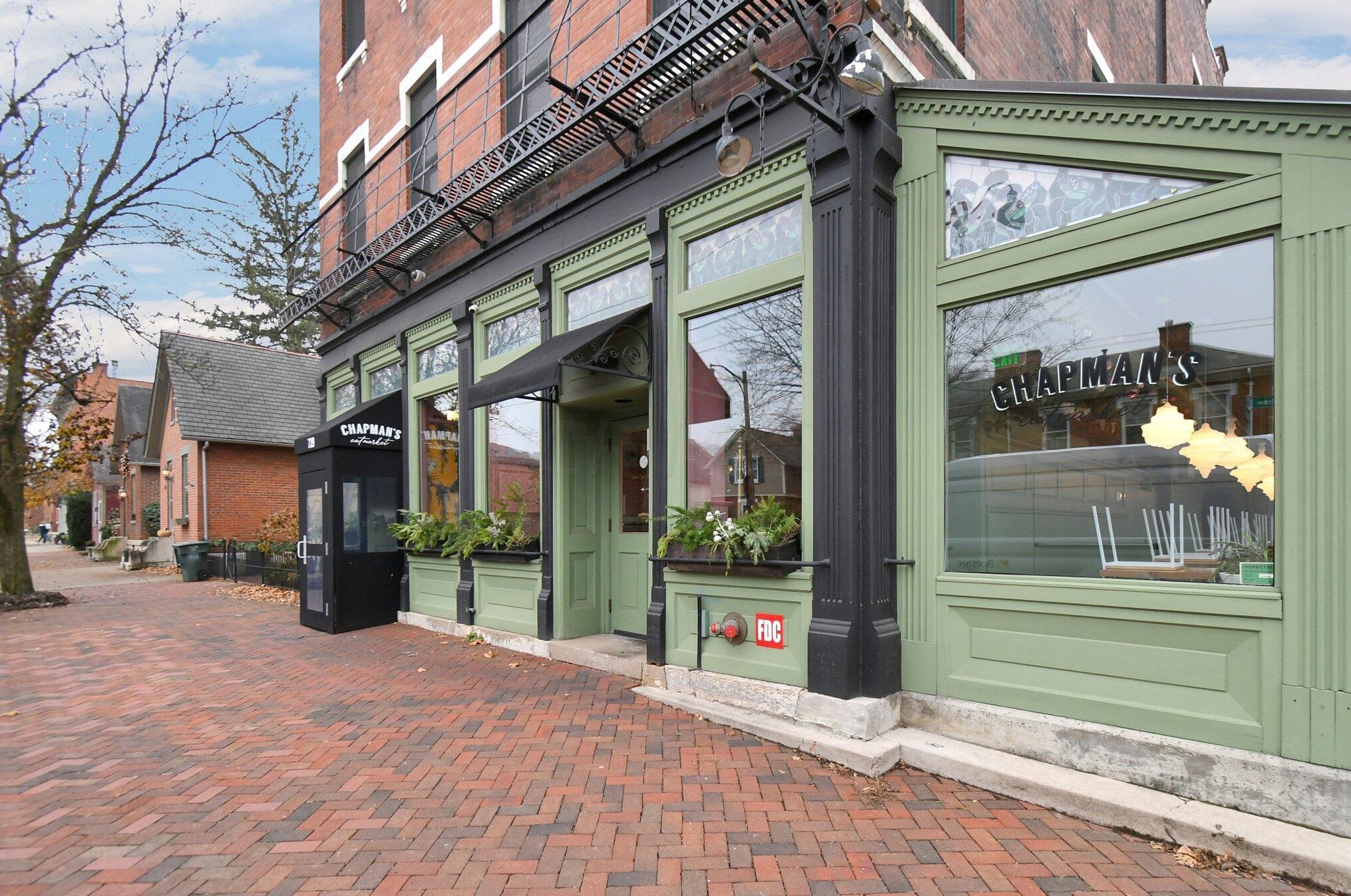 306 Mithoff St, Columbus OH  43206-3530 exterior