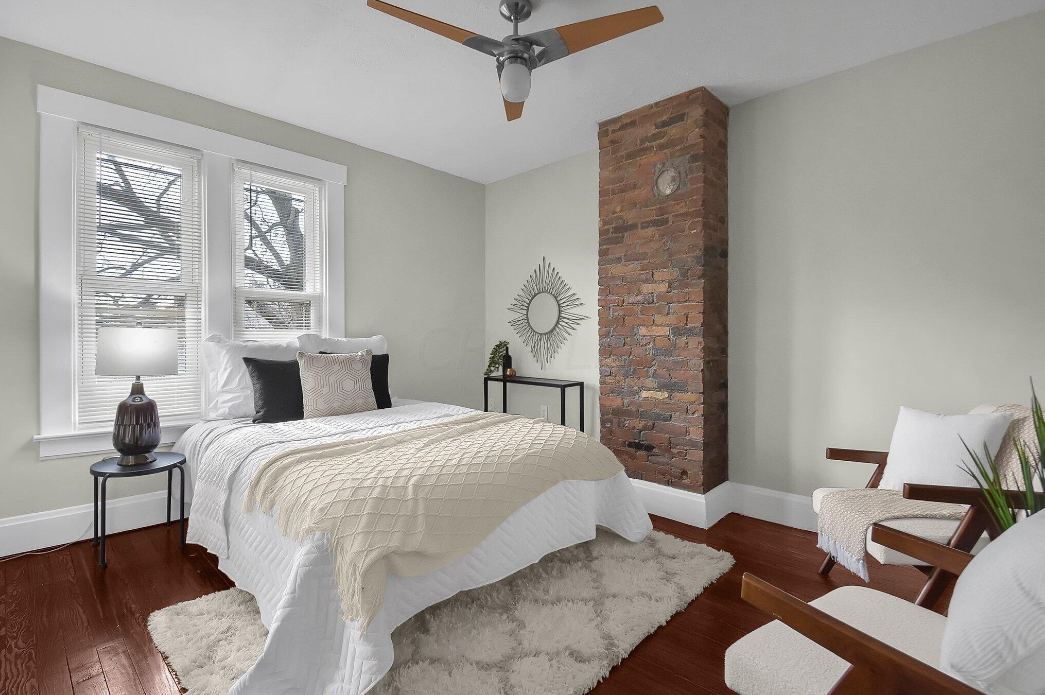 306 Mithoff St, Columbus OH  43206-3530 exterior