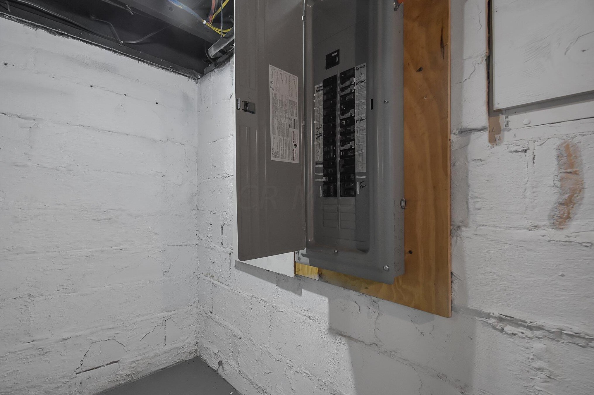 306 Mithoff St, Columbus OH  43206-3530 exterior