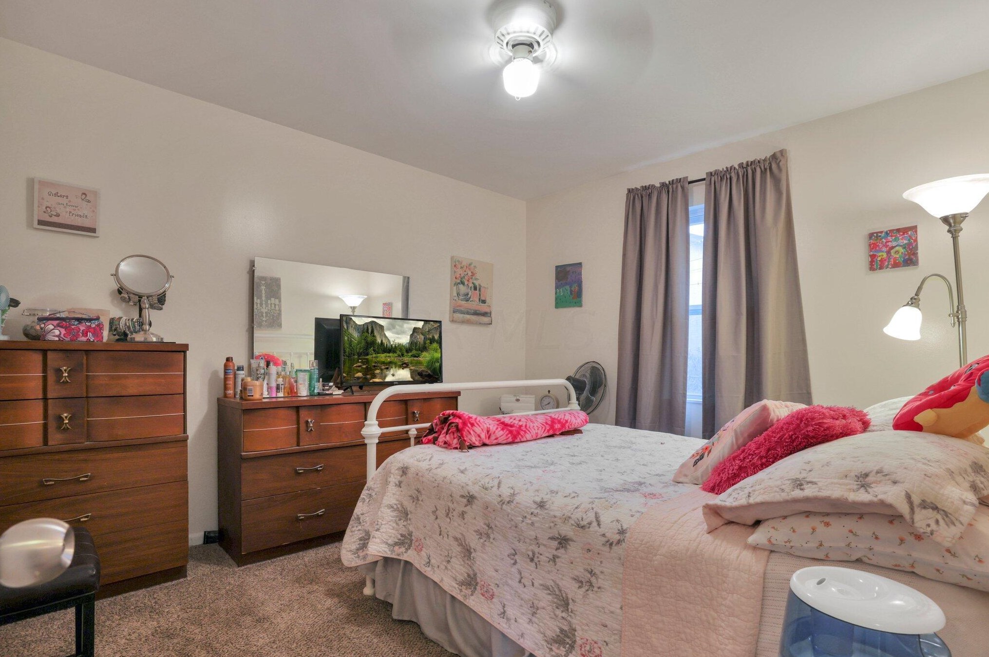 3719 Mccarley Dr, Columbus OH 43228-3134 exterior