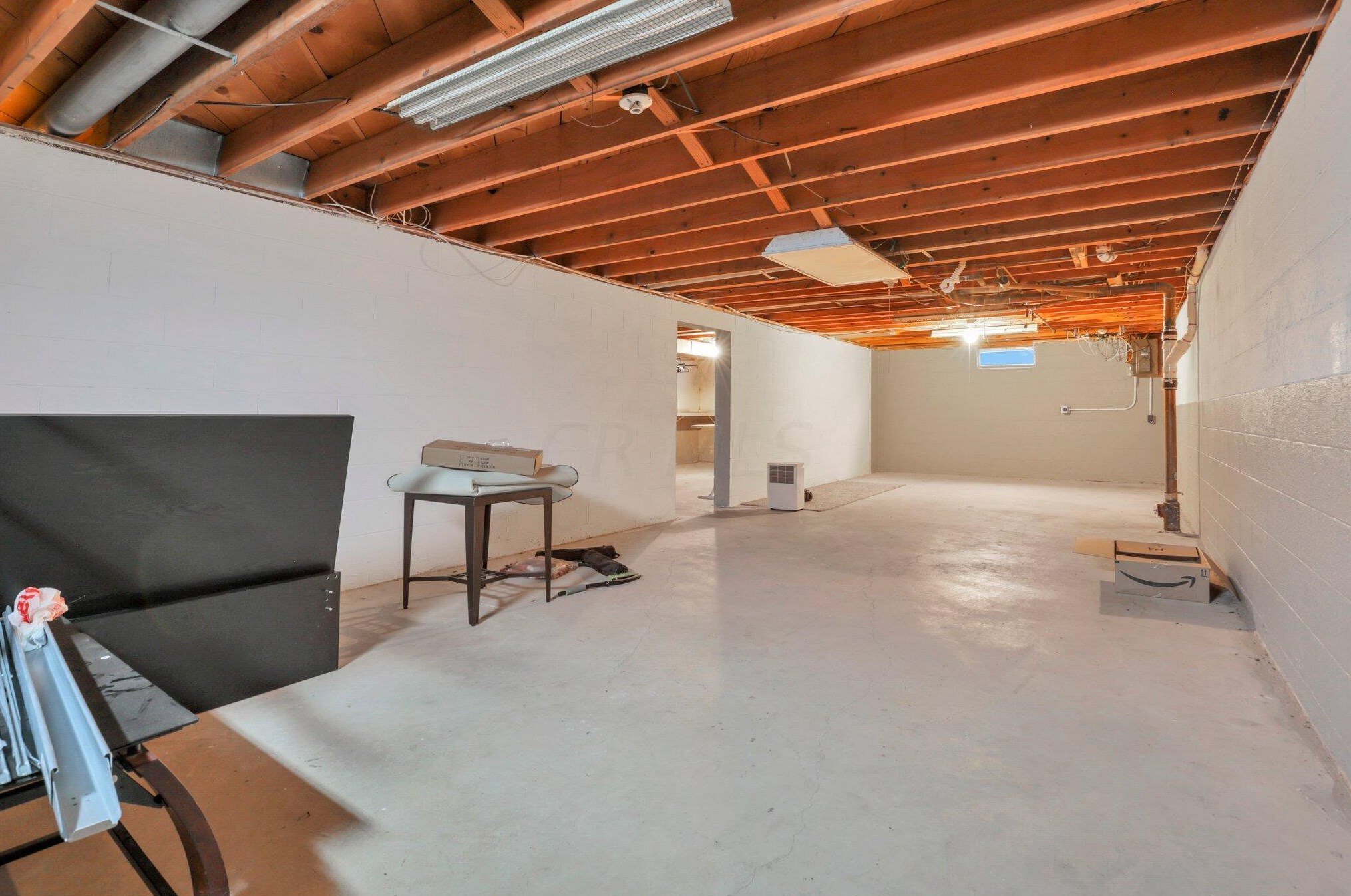 3719 Mccarley Dr, Columbus OH 43228-3134 exterior