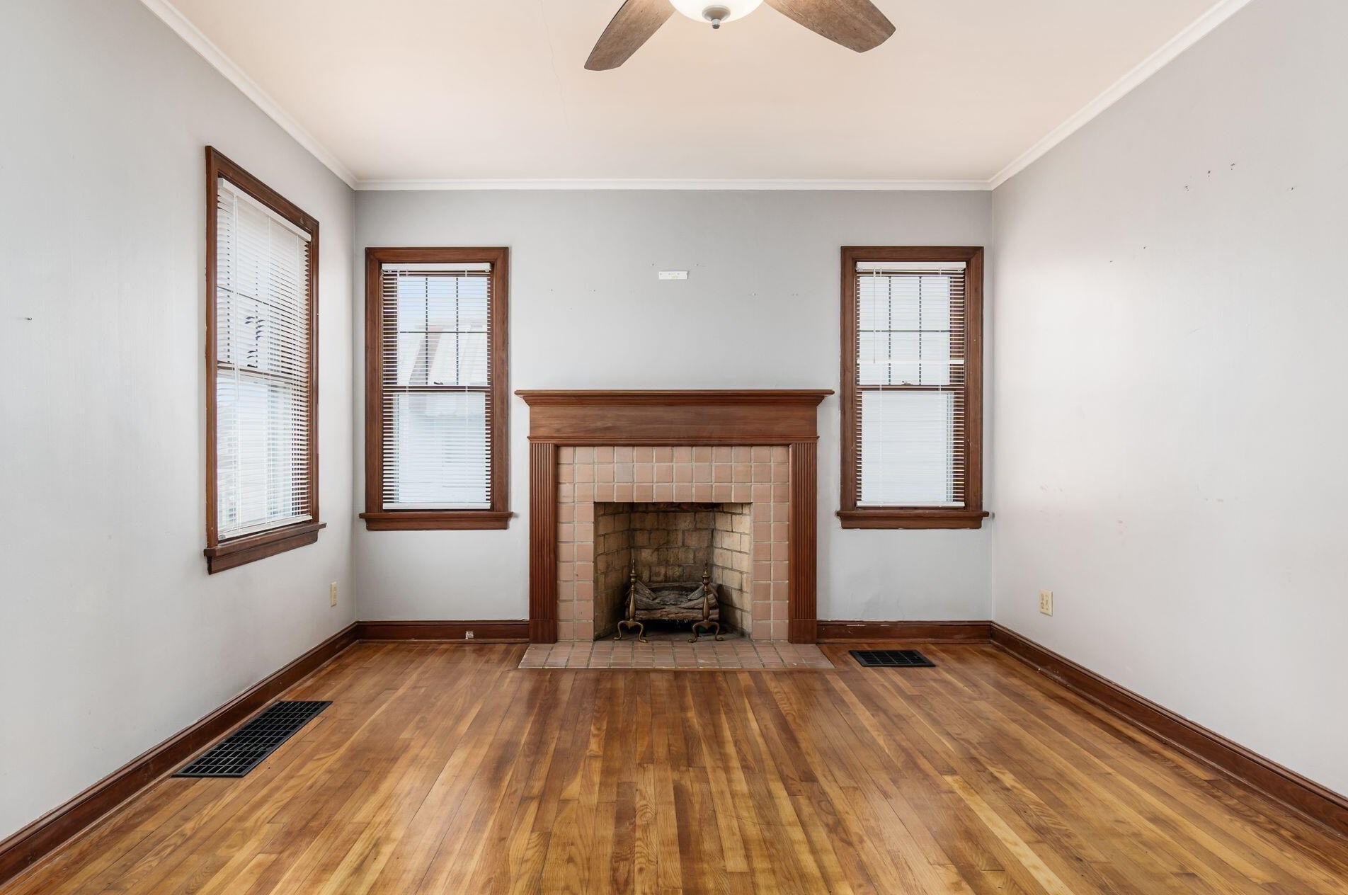 127 Westgate Ave, Columbus OH  43204-1346 exterior