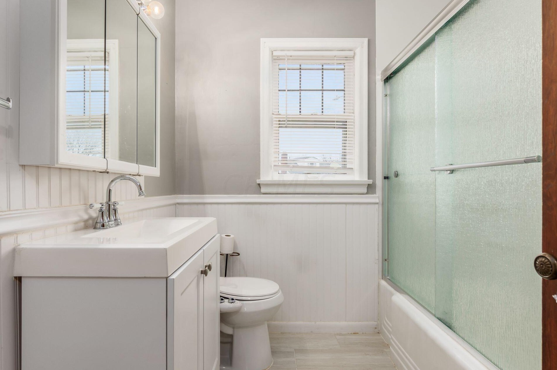 127 Westgate Ave, Columbus OH  43204-1346 exterior