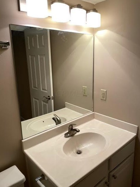 5322 Darlington Rd, Columbus OH  43220-6216 exterior