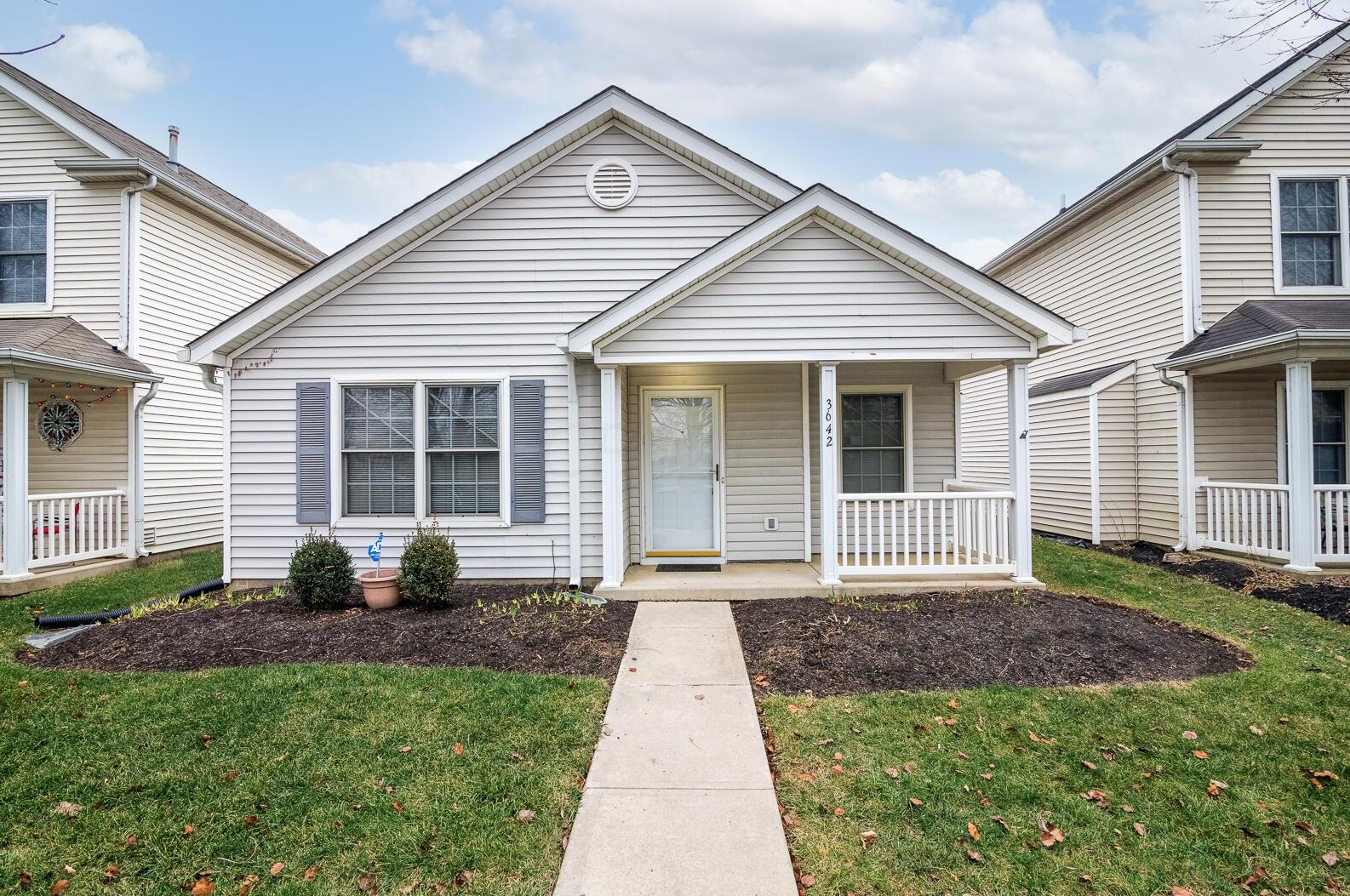 3642 Preamble Ln, Columbus, OH 43207-6525
