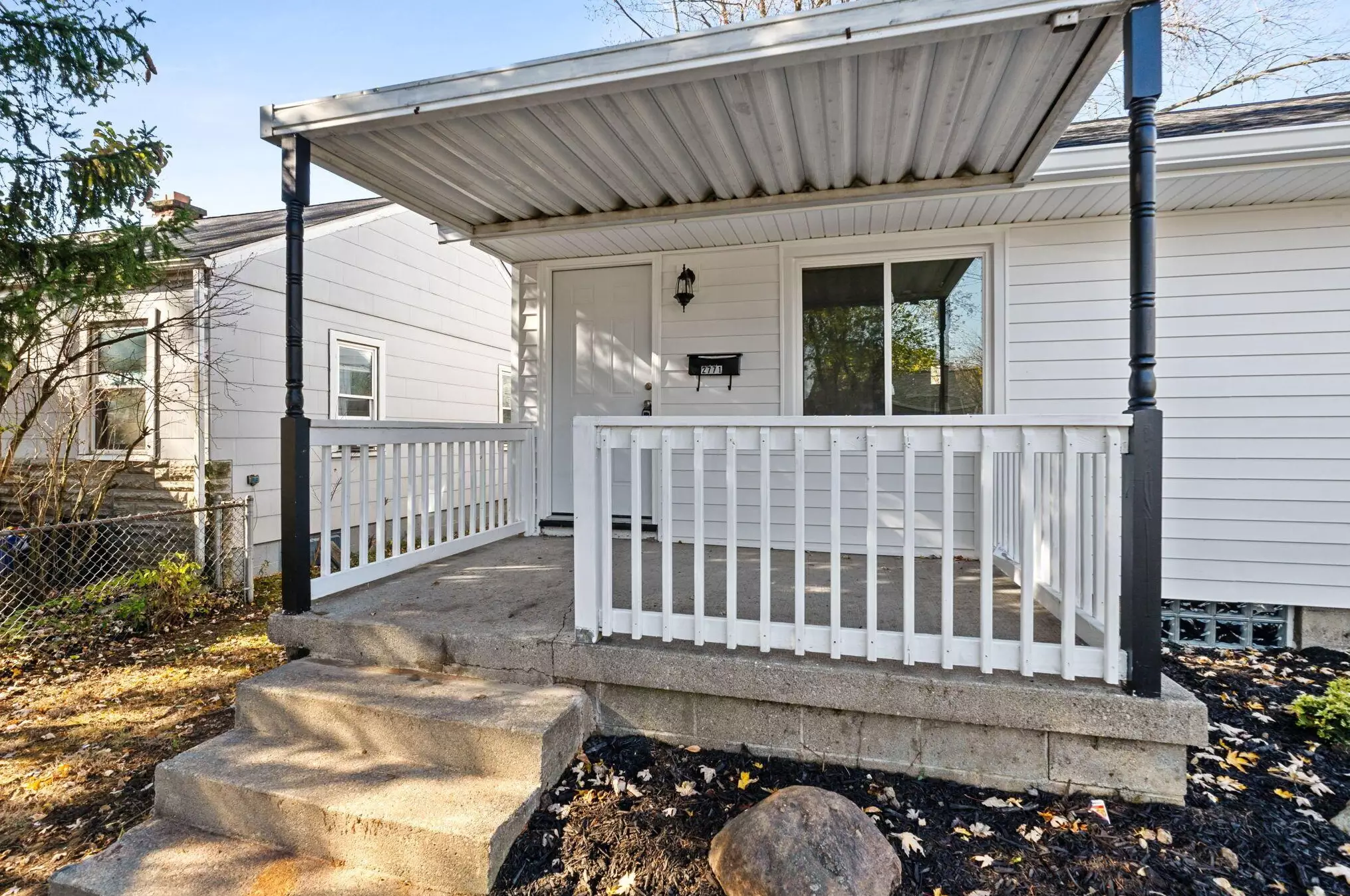 2771 Pontiac St, Columbus OH  43211-1145 exterior