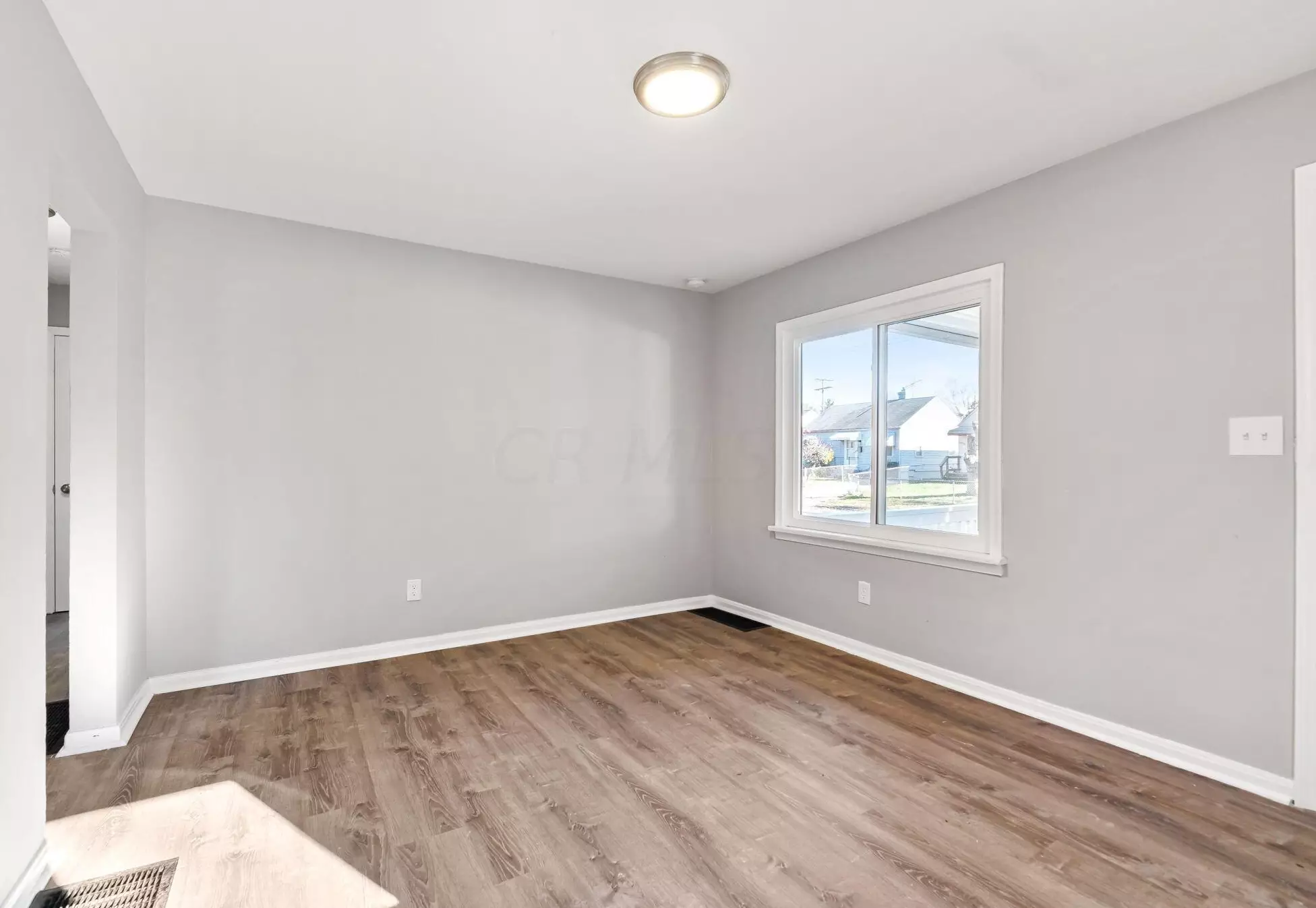 2771 Pontiac St, Columbus OH  43211-1145 exterior